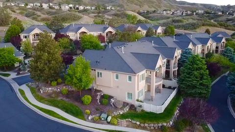 Tiny photo for 1562 E FAIRWAY RIDGE RD, Draper, UT 84020 (MLS # 2158336)