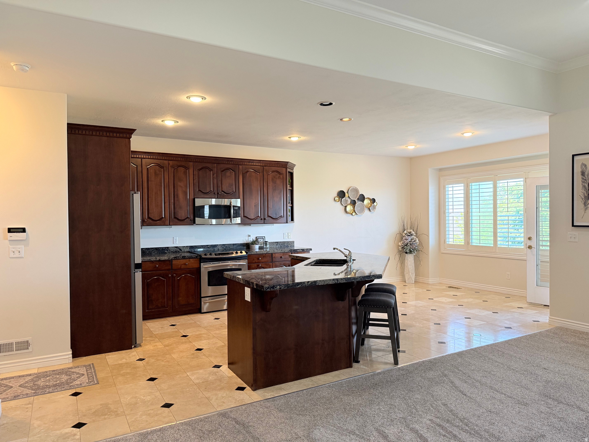 COTTAGES AT FAIRWAY - Residential
