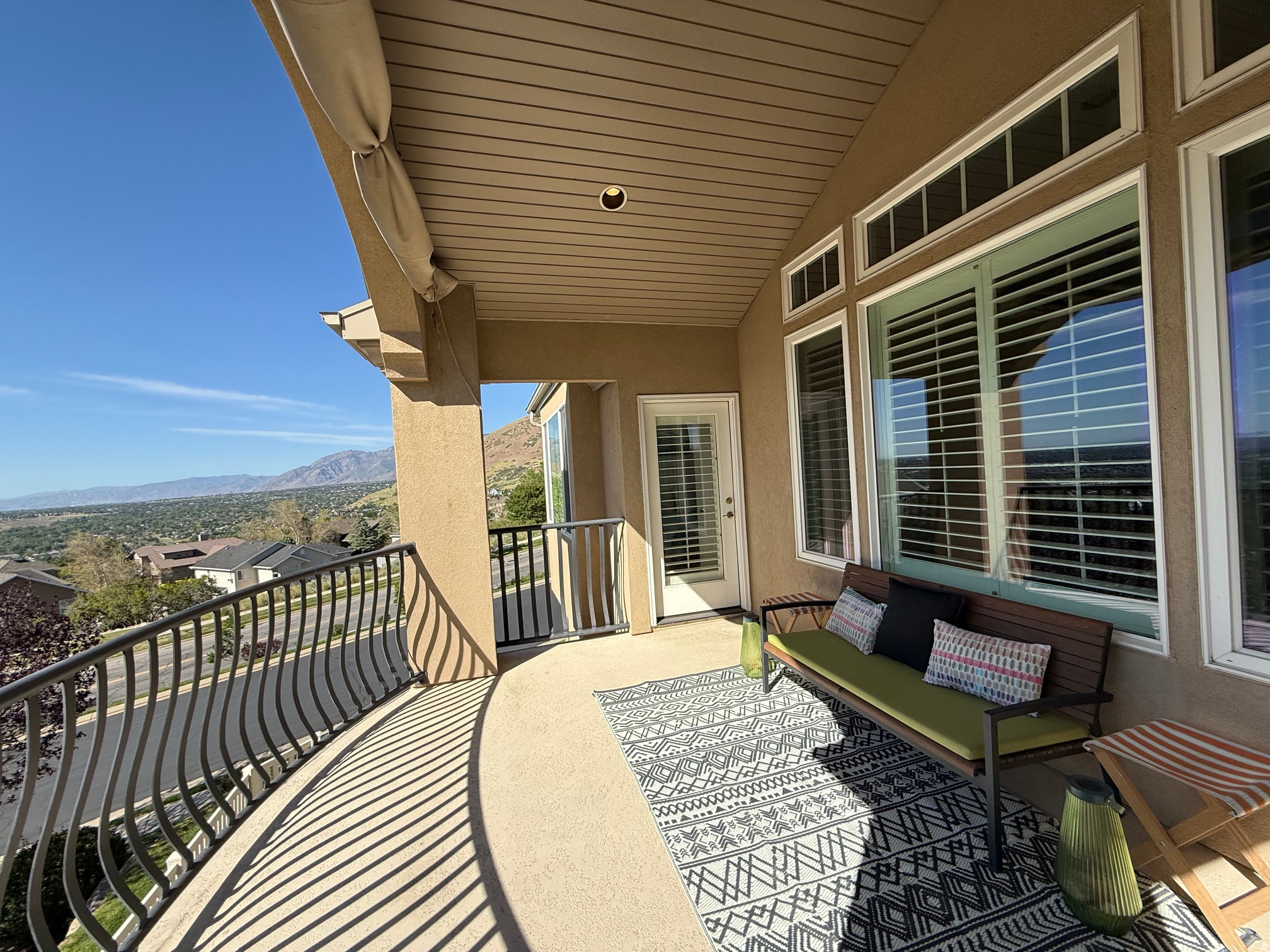 COTTAGES AT FAIRWAY - Residential