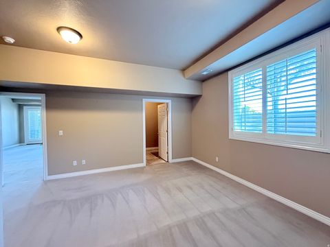 Tiny photo for 1562 E FAIRWAY RIDGE RD, Draper, UT 84020 (MLS # 2158336)