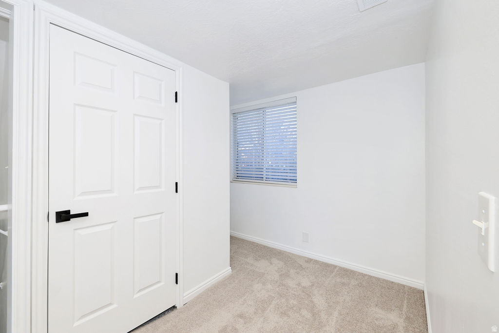 CRYSTAL RDG - Residential