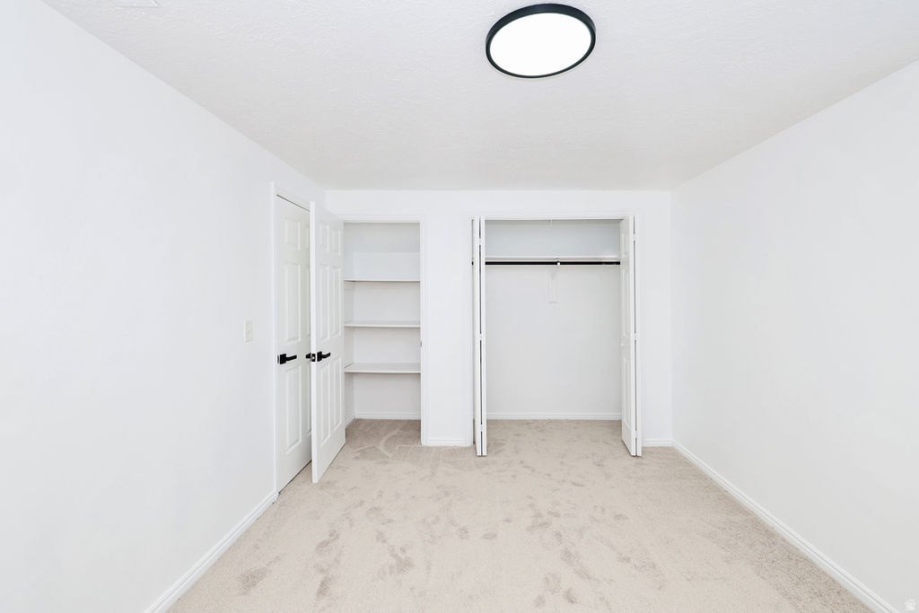 CRYSTAL RDG - Residential