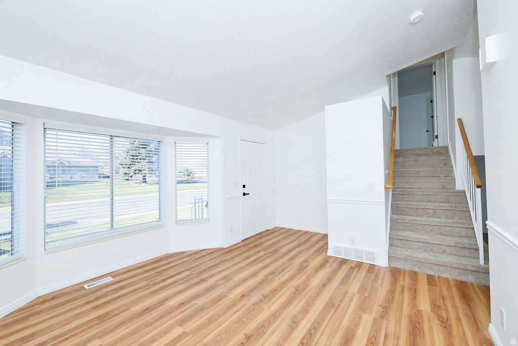 CRYSTAL RDG - Residential