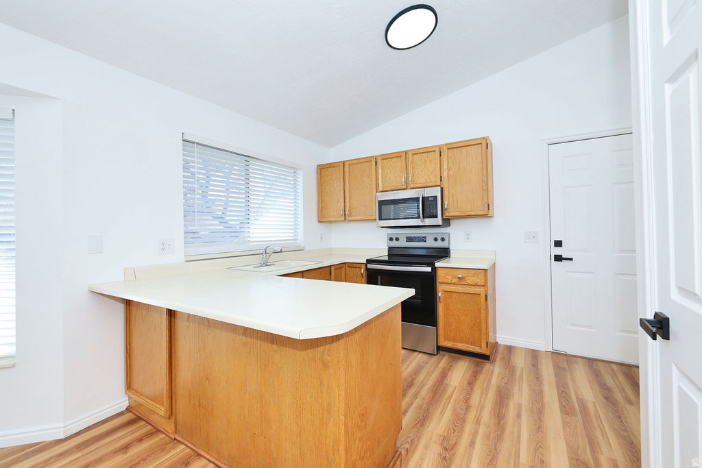 CRYSTAL RDG - Residential