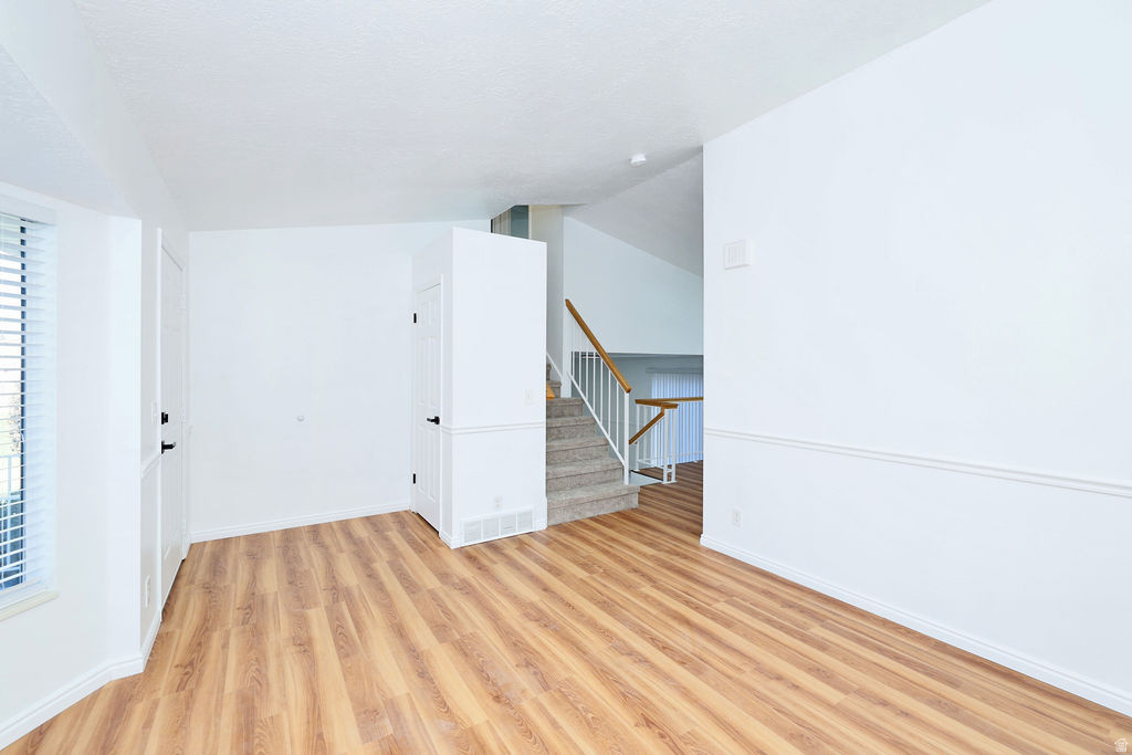 CRYSTAL RDG - Residential