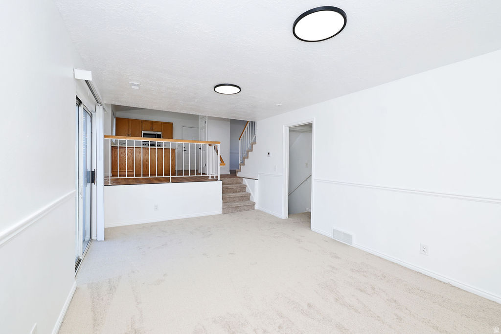 CRYSTAL RDG - Residential