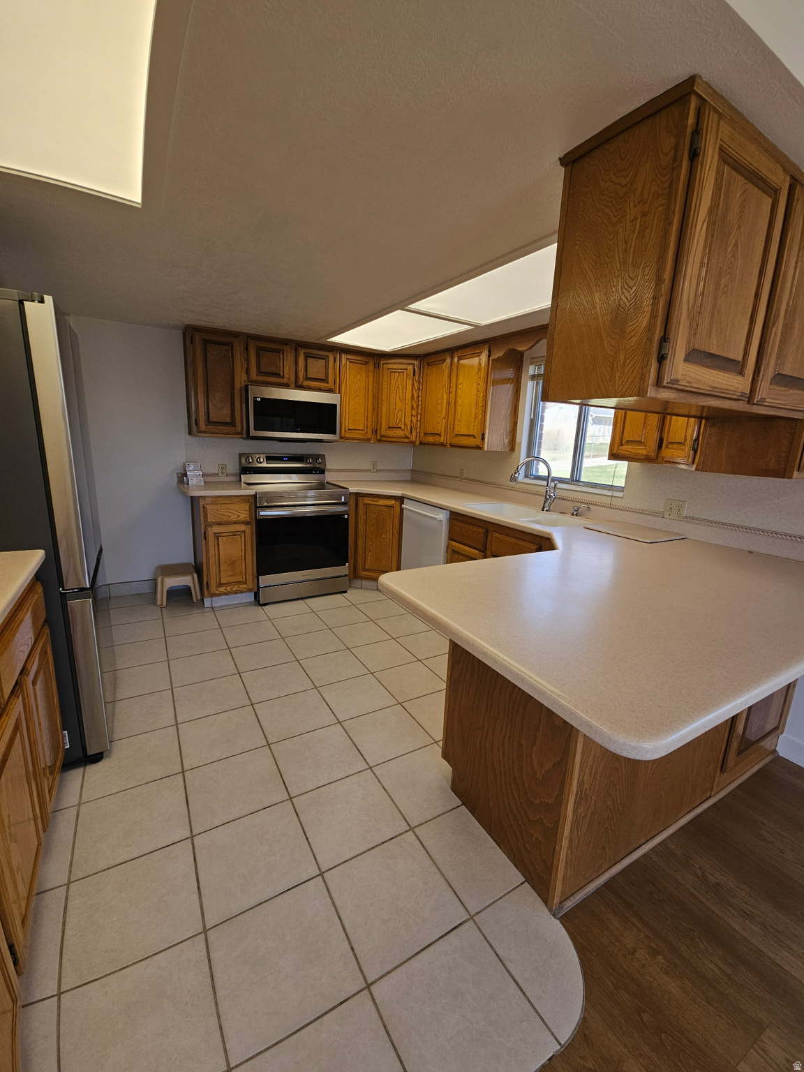 LARSON PARK - Residential