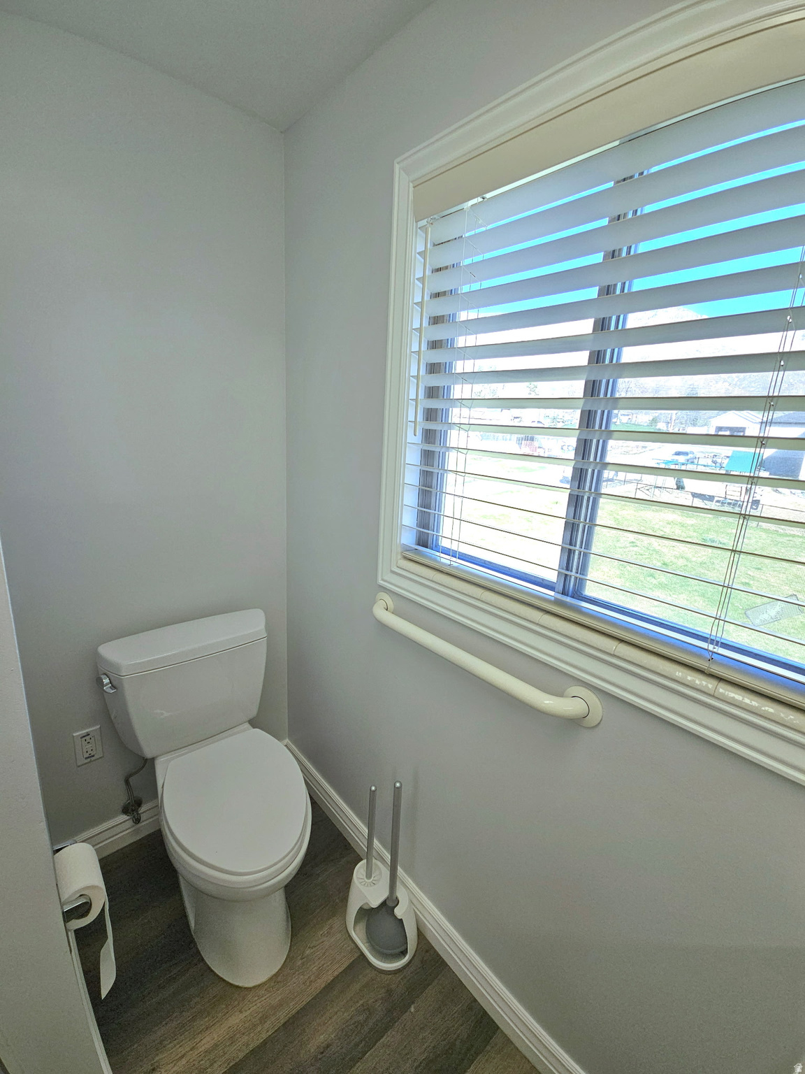 LARSON PARK - Residential