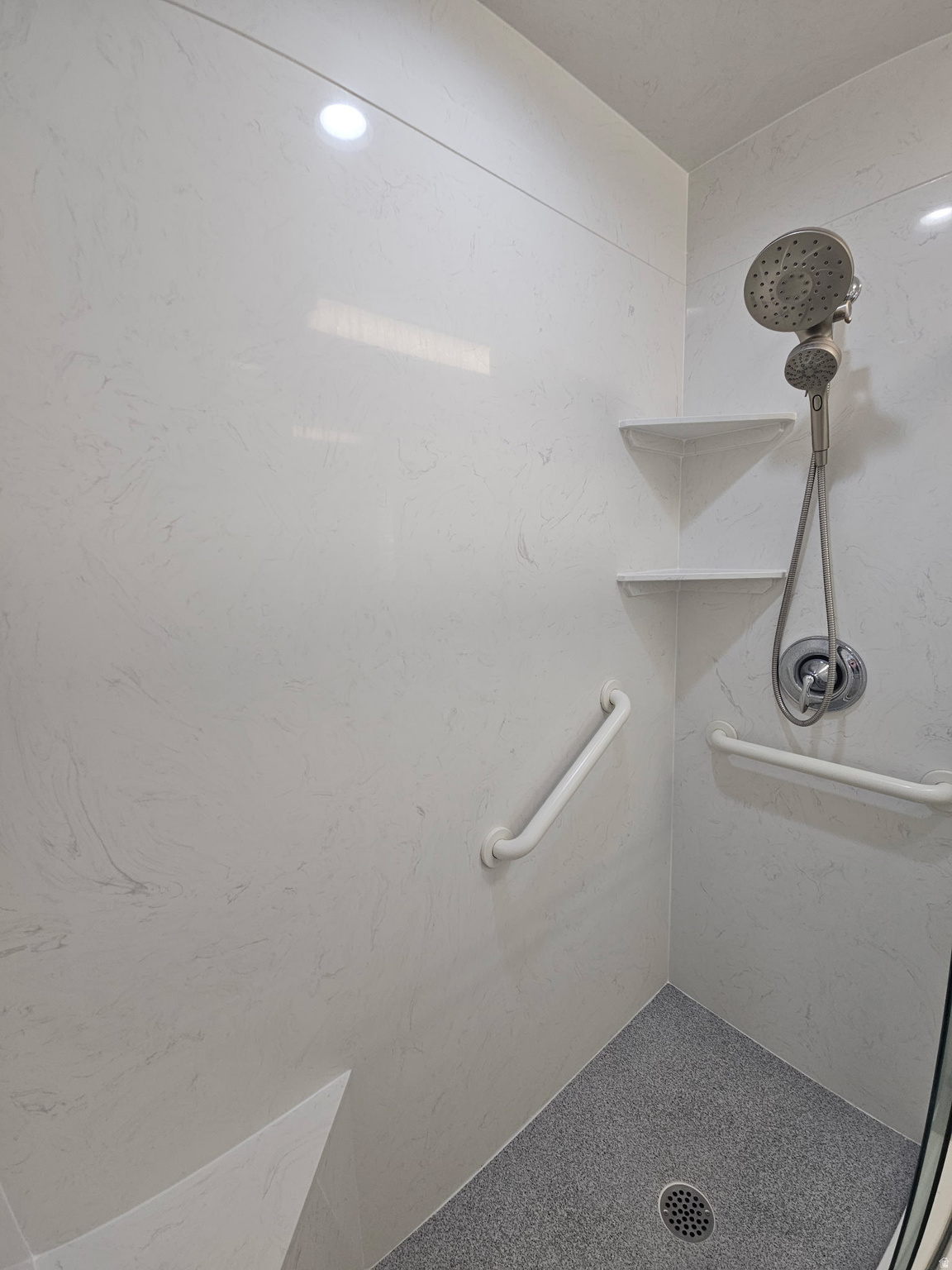 LARSON PARK - Residential