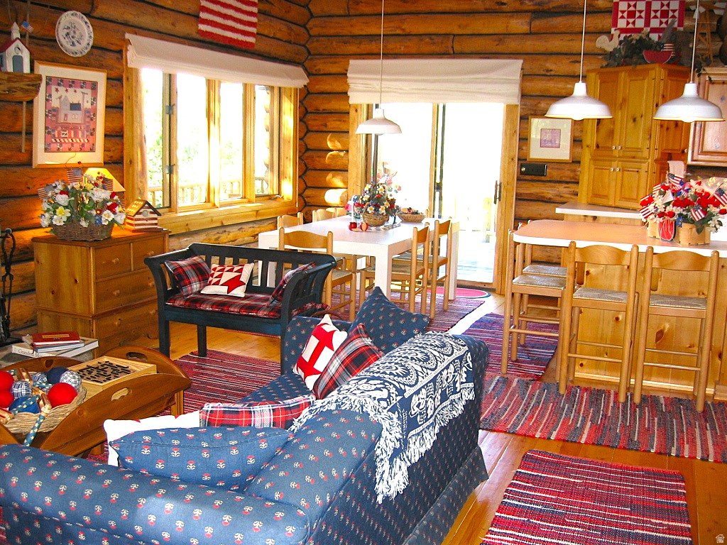 CANYON RIM RANCHES - Residential