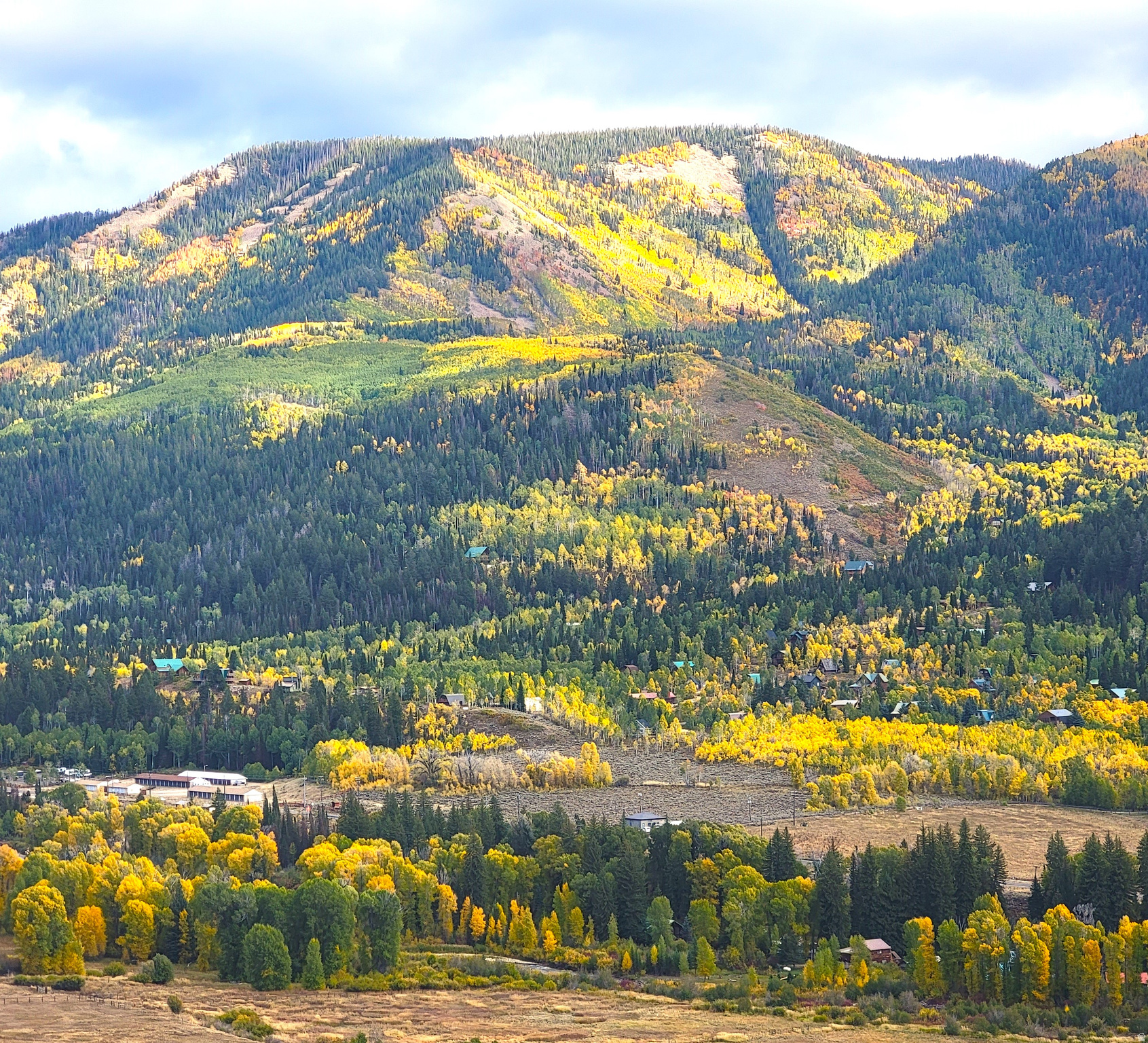 CANYON RIM RANCHES - Residential
