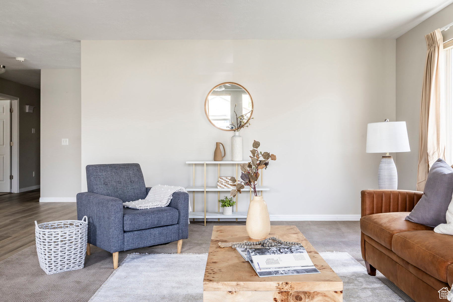 LAKE POINT VILLAGE - Residential