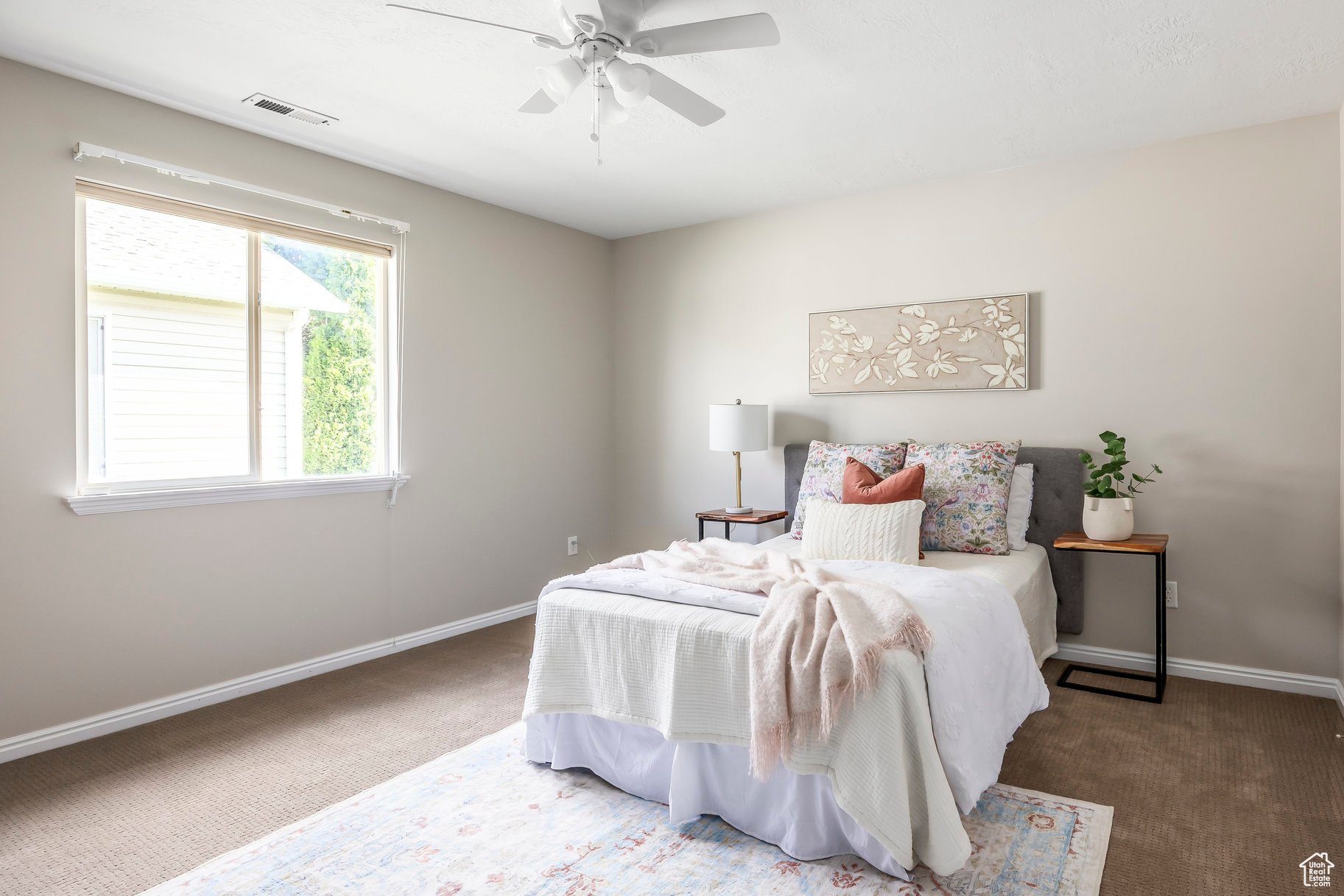 LAKE POINT VILLAGE - Residential