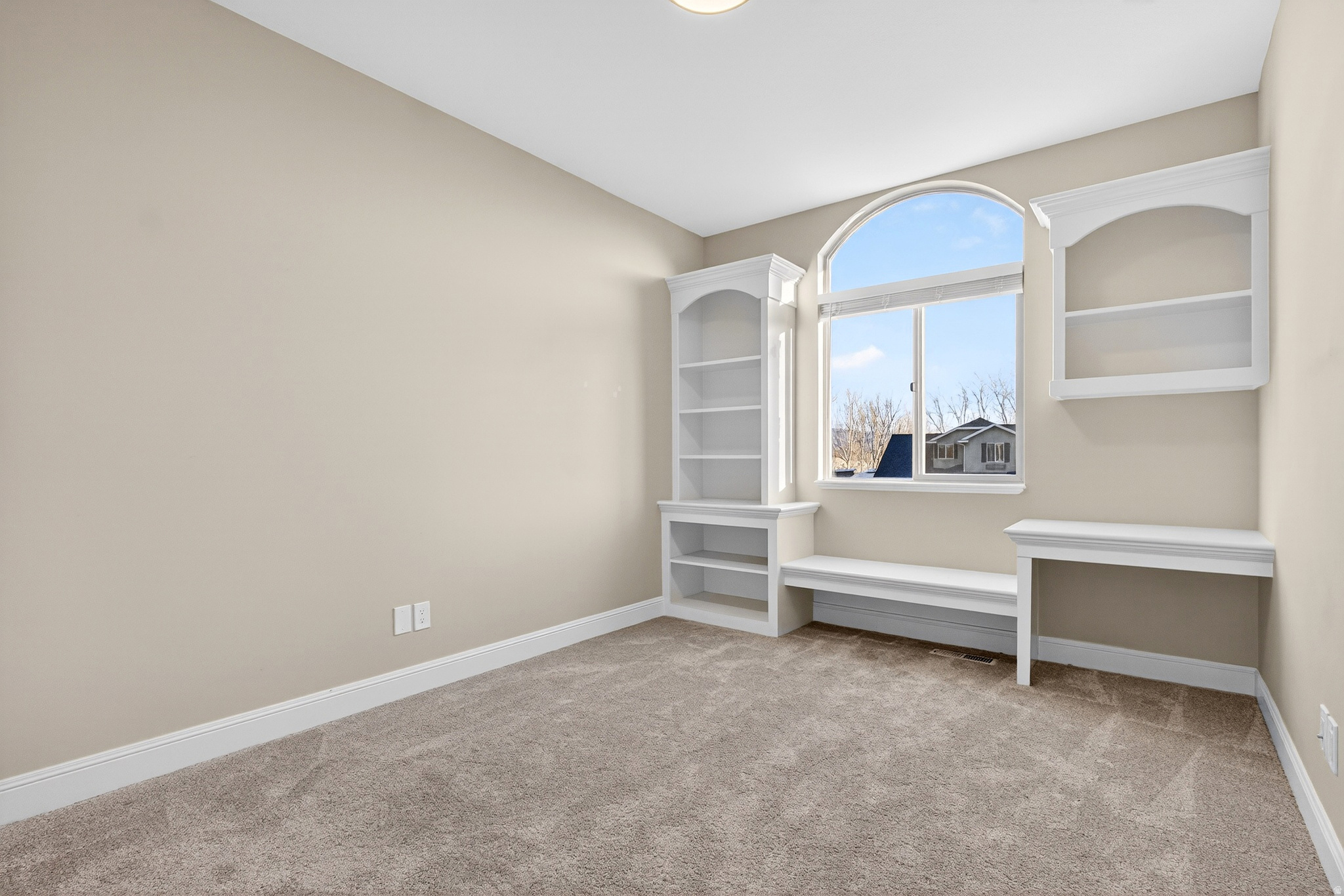 FARMINGTON RANCHES - Residential