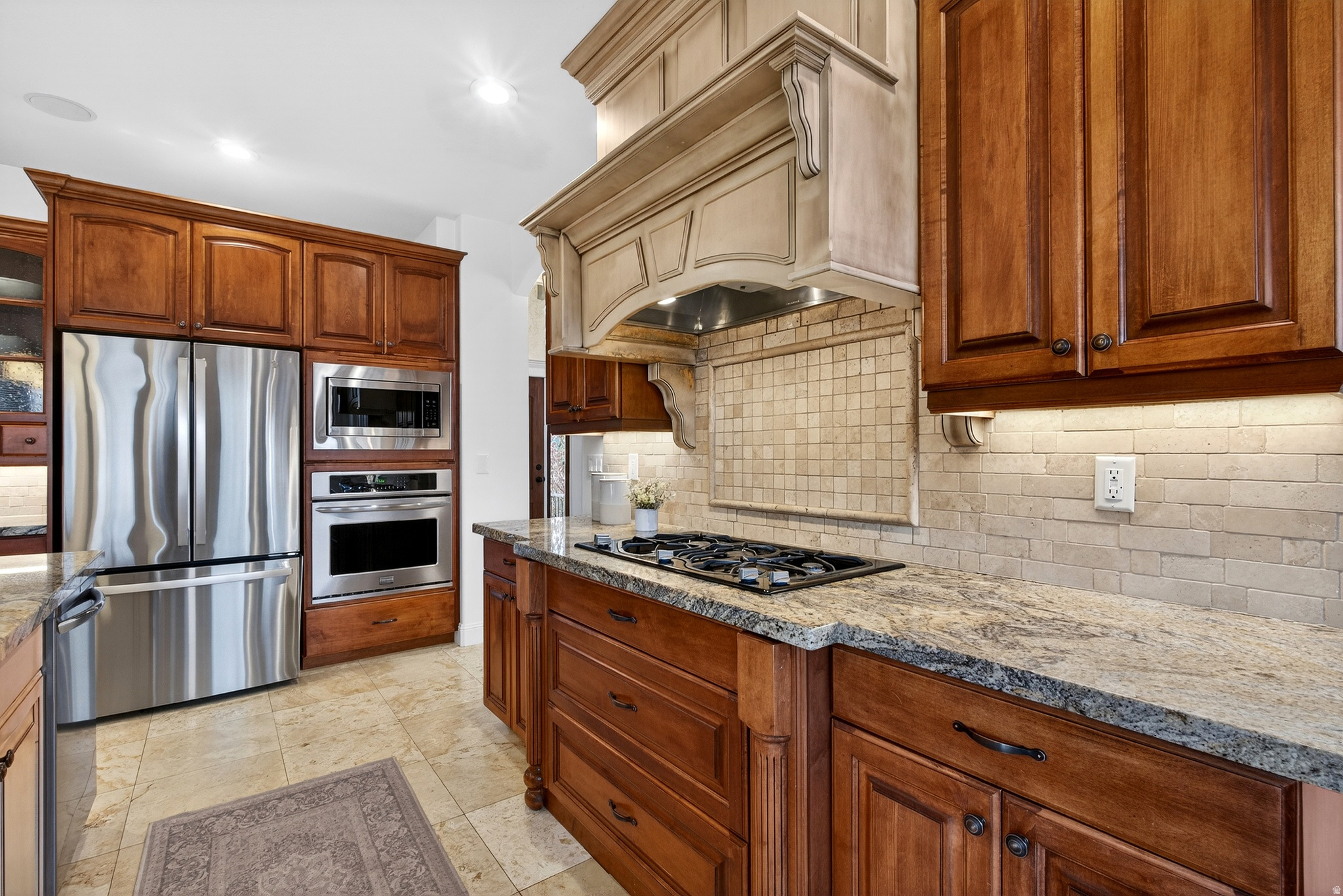 FARMINGTON RANCHES - Residential