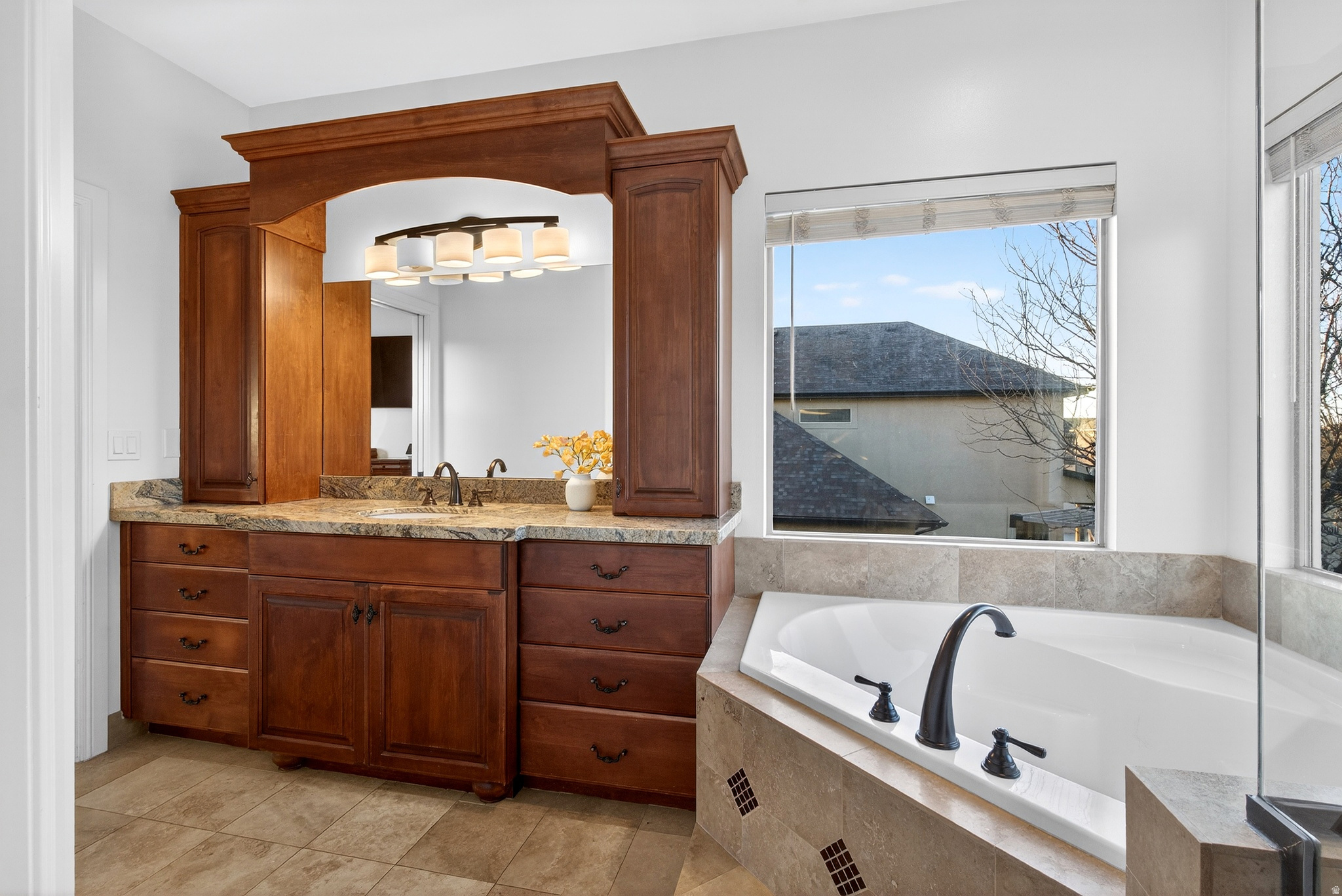 FARMINGTON RANCHES - Residential