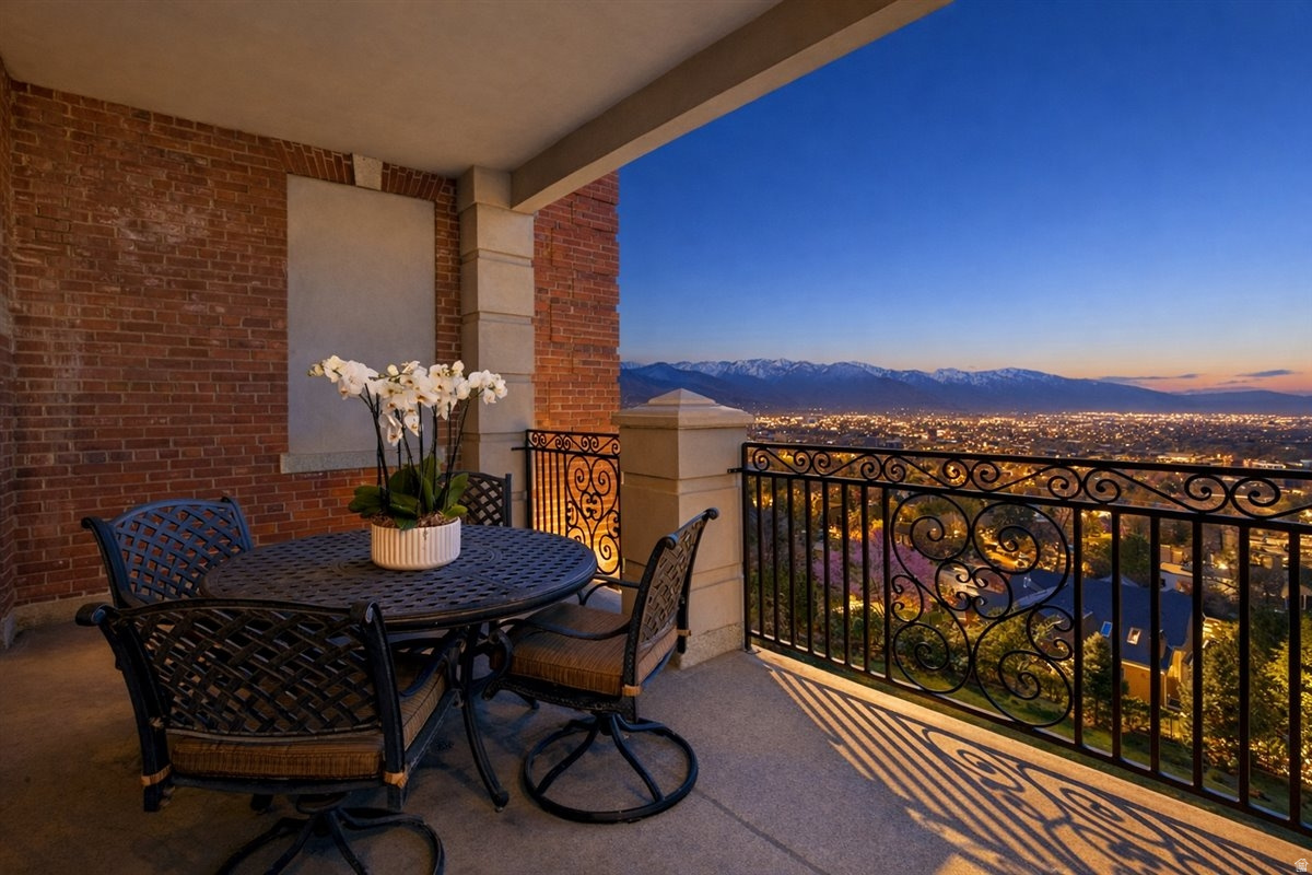 CAPITOL PARK - Residential