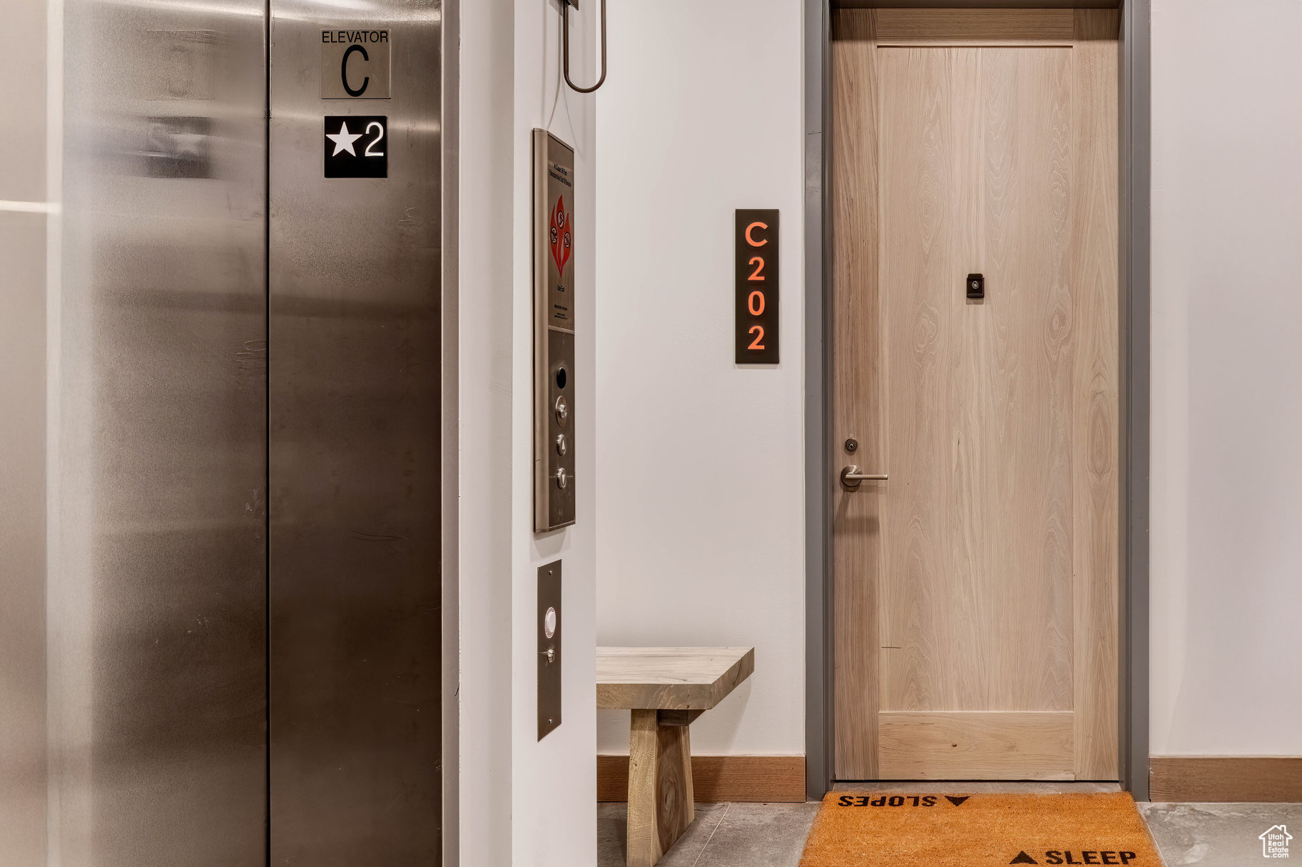 KINGS CROWN - Residential