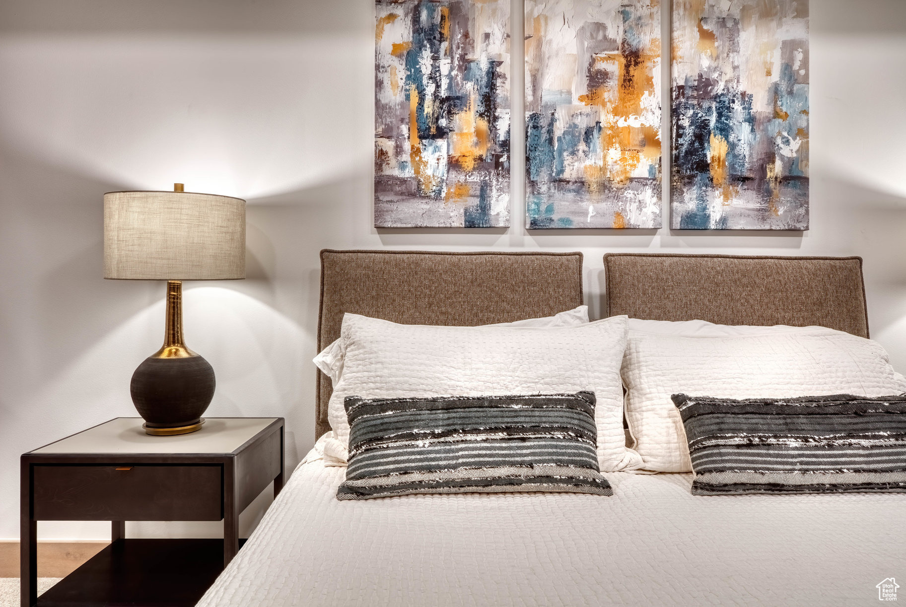 KINGS CROWN - Residential