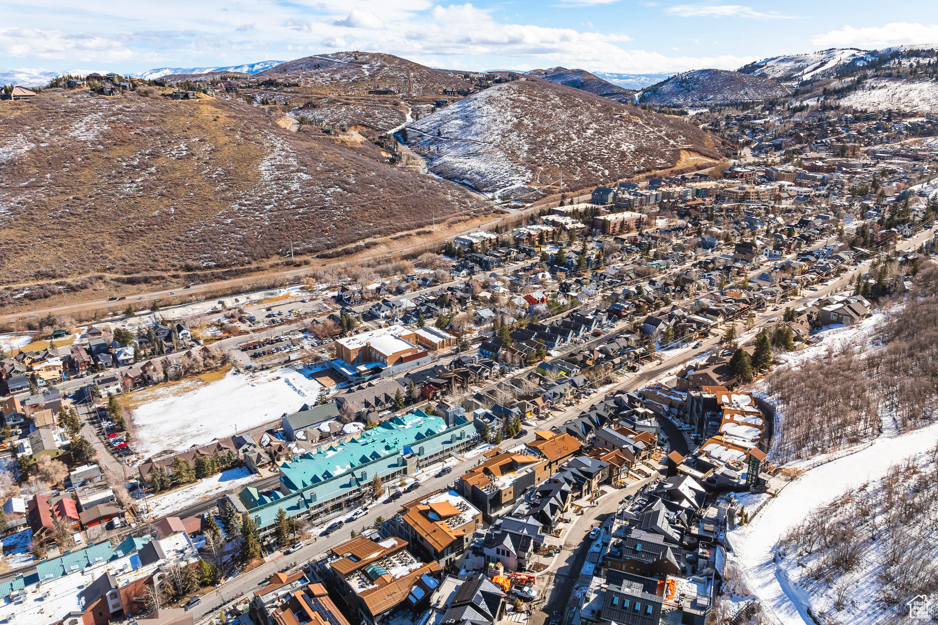 KINGS CROWN - Residential