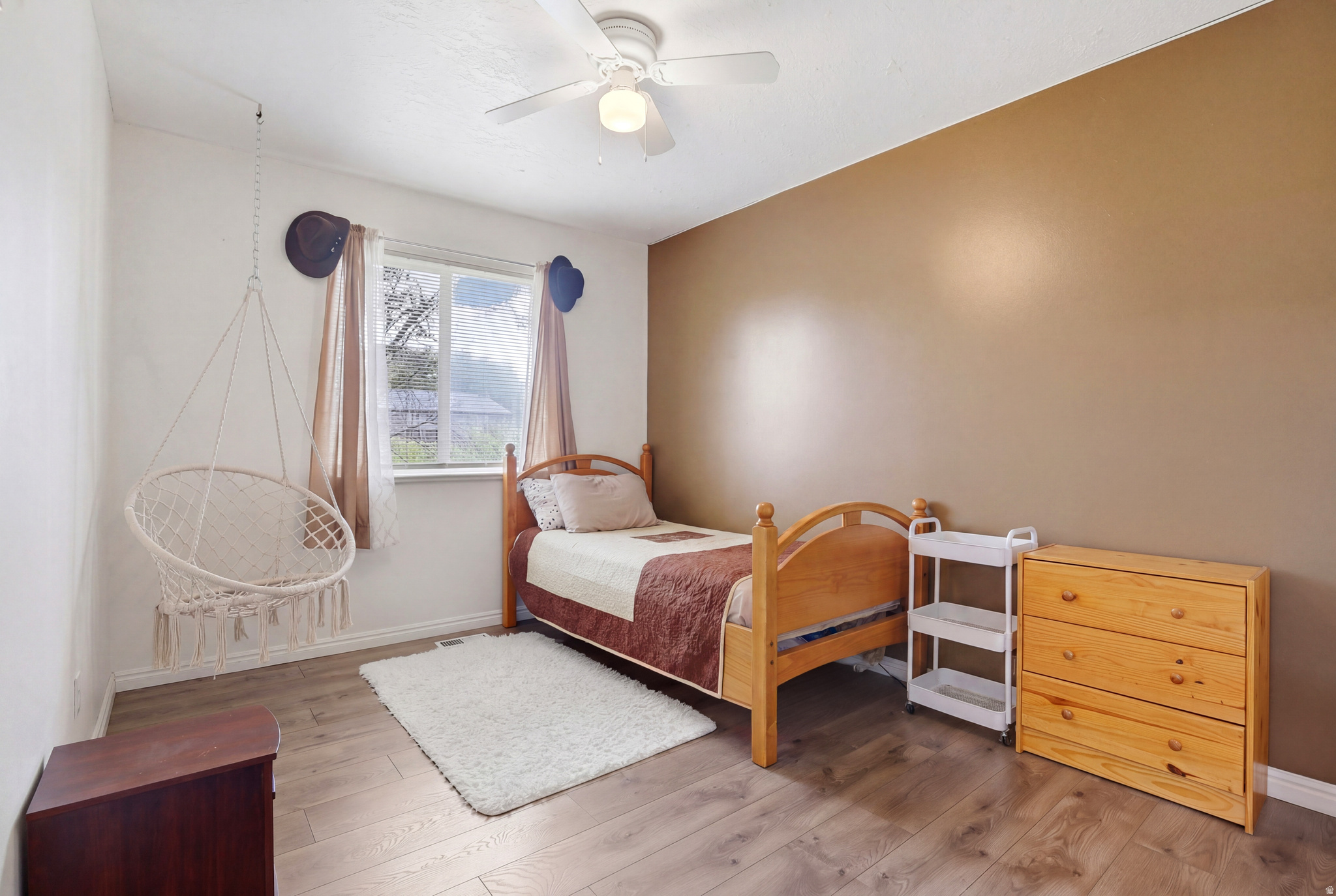 NORTH POINTE VILLAGE - Residential