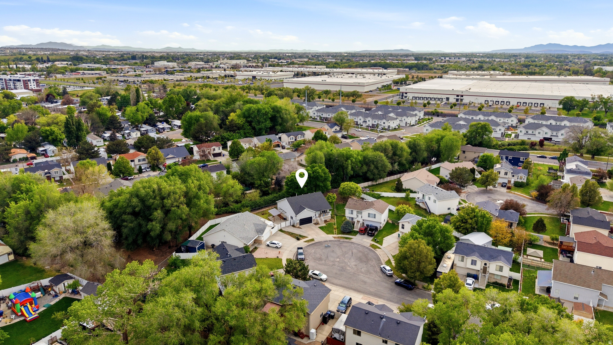 NORTH POINTE VILLAGE - Residential