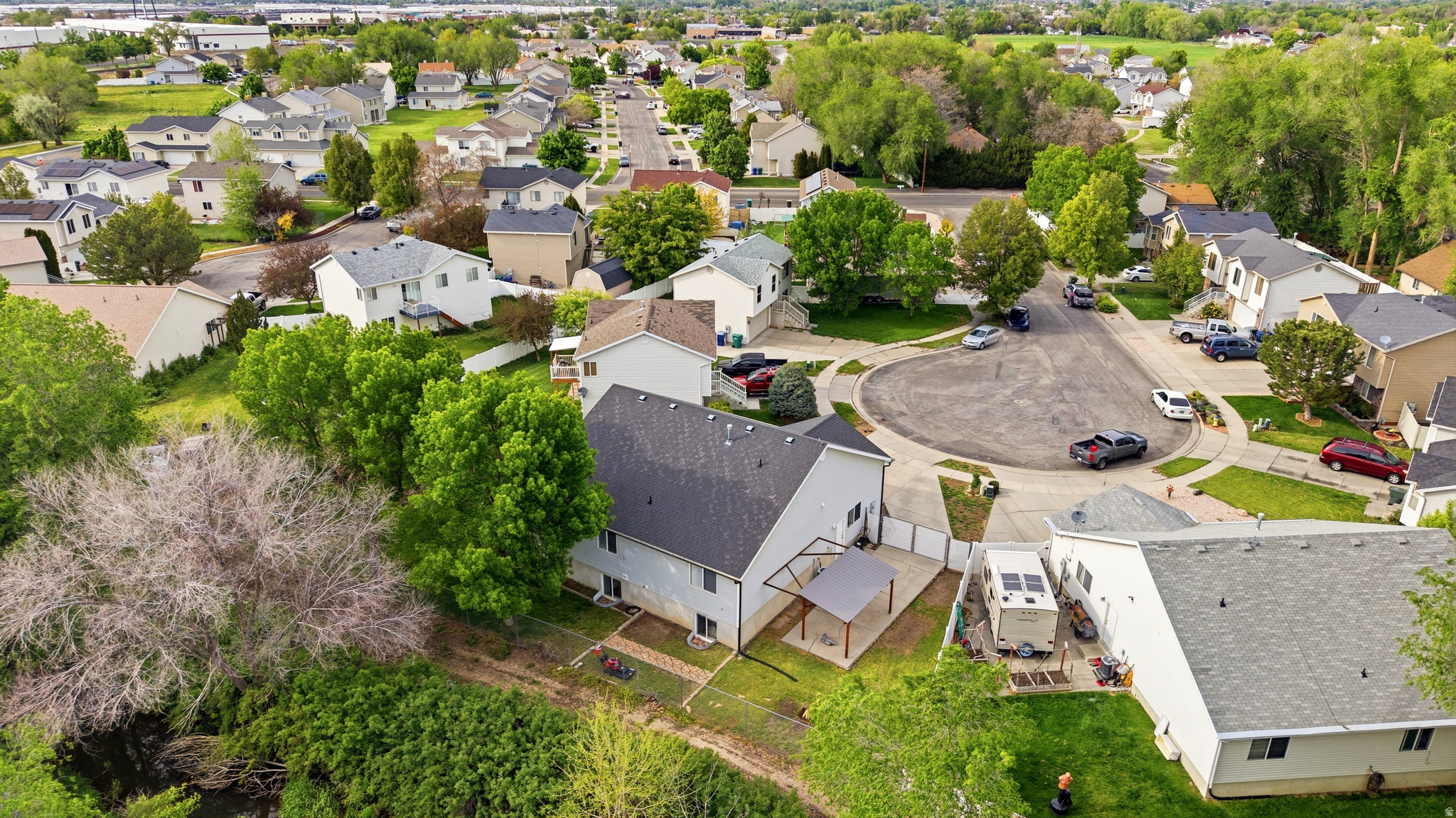 NORTH POINTE VILLAGE - Residential
