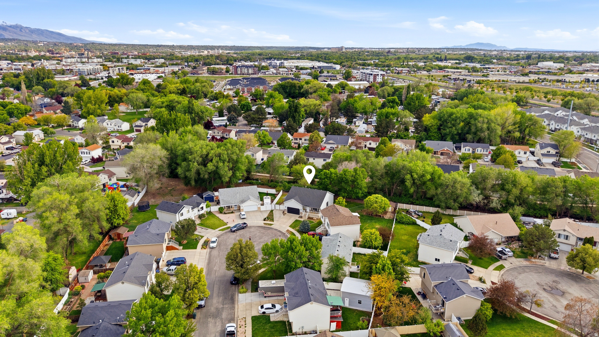 NORTH POINTE VILLAGE - Residential