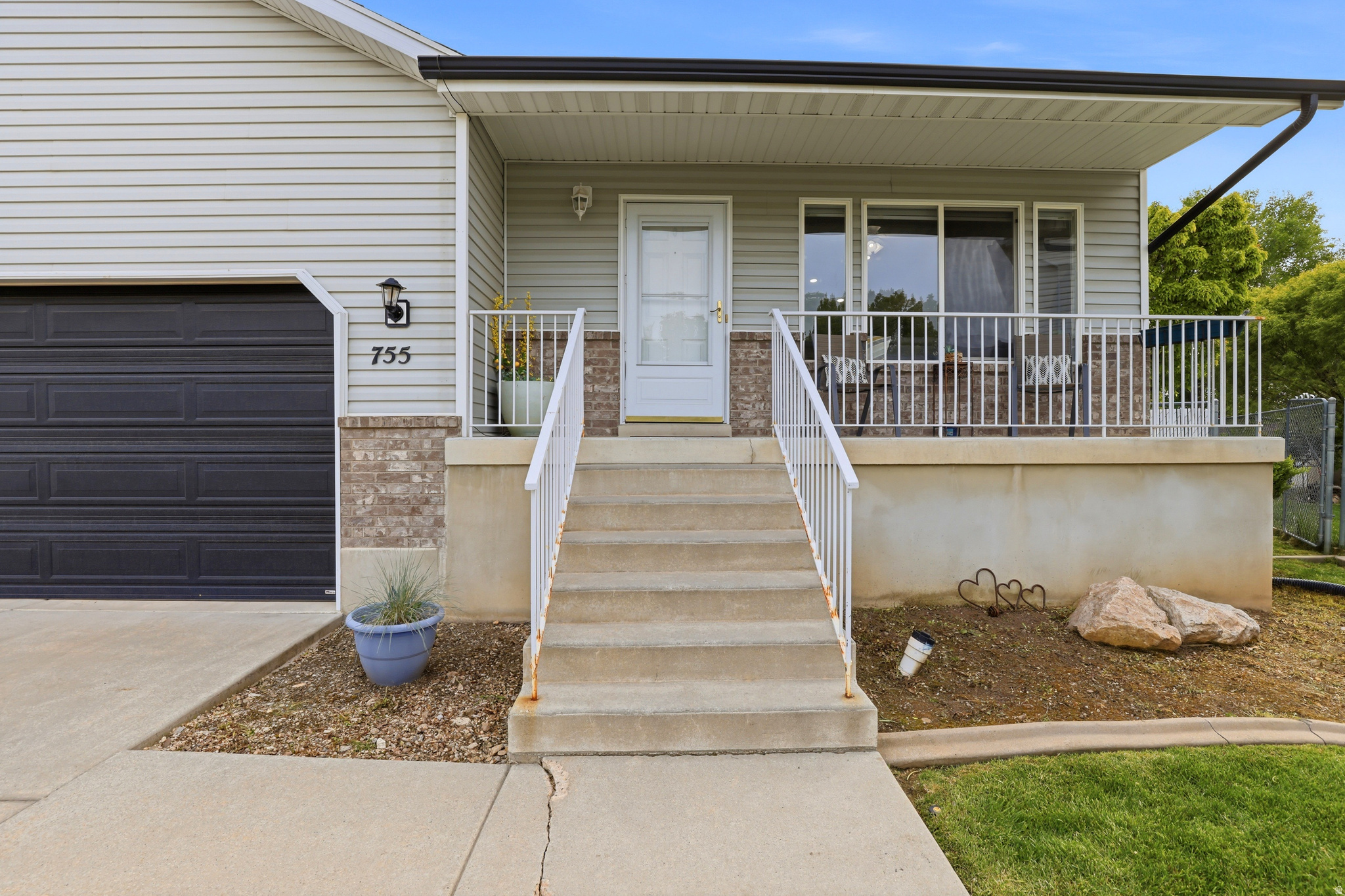 NORTH POINTE VILLAGE - Residential