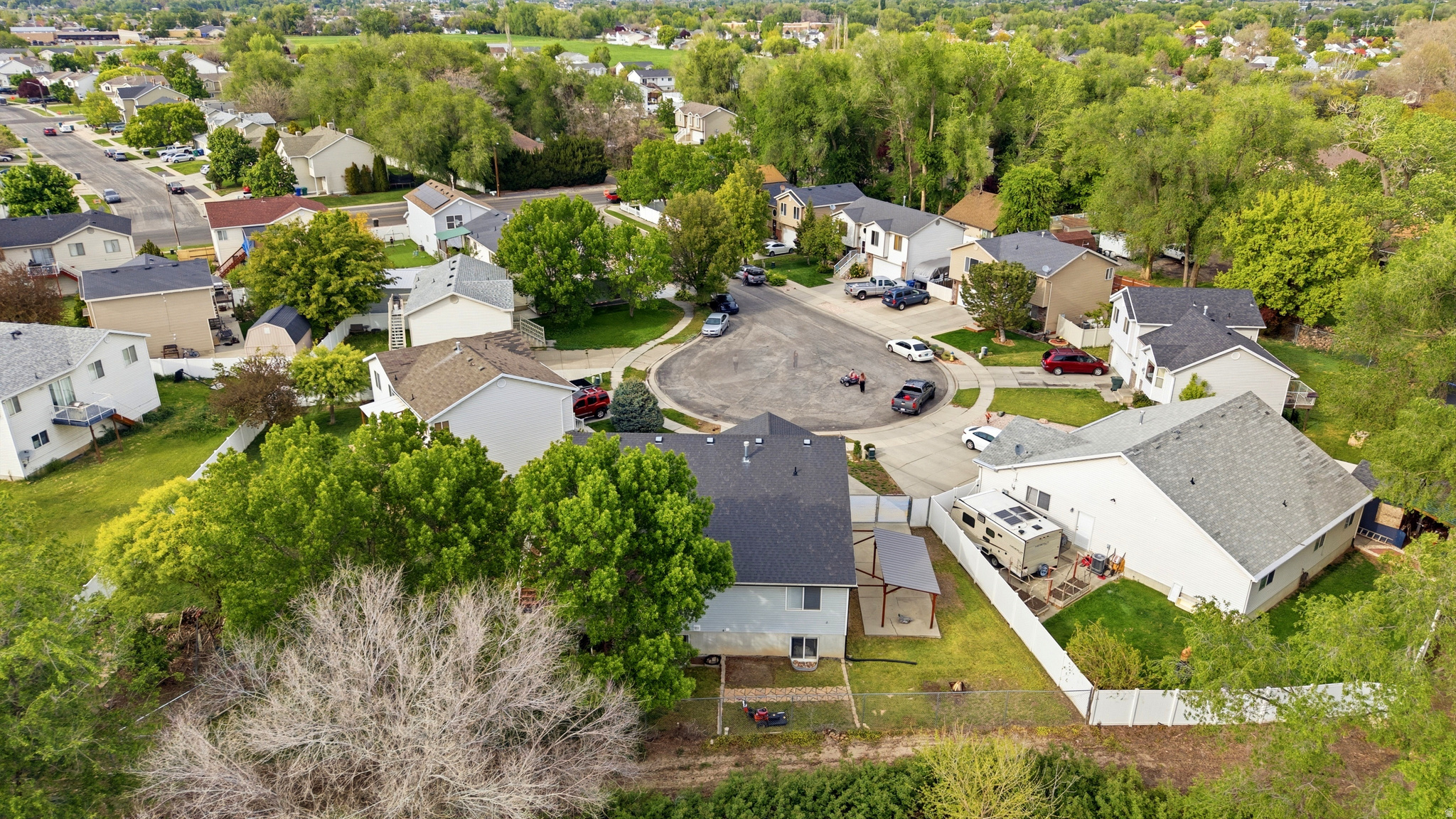 NORTH POINTE VILLAGE - Residential