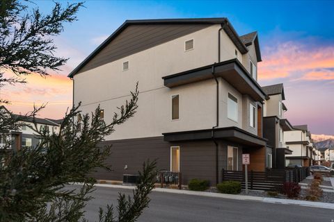 Tiny photo for 1149 W 320 S, American Fork, UT 84003 (MLS # 2125292)