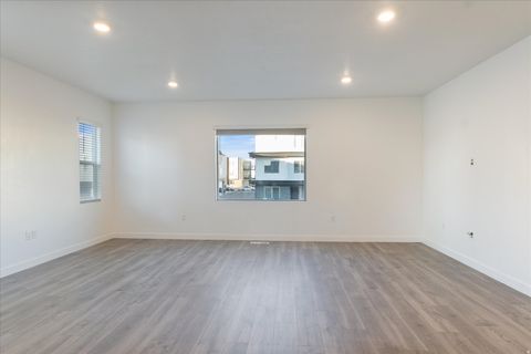 Tiny photo for 1149 W 320 S, American Fork, UT 84003 (MLS # 2125292)