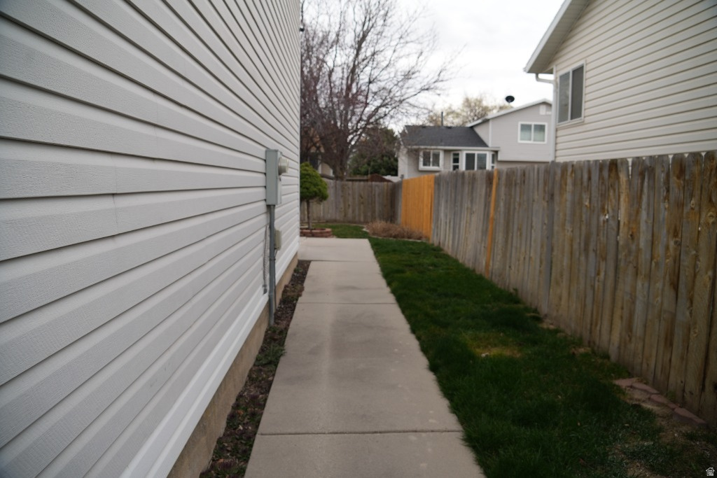 CREEKWOOD - Residential