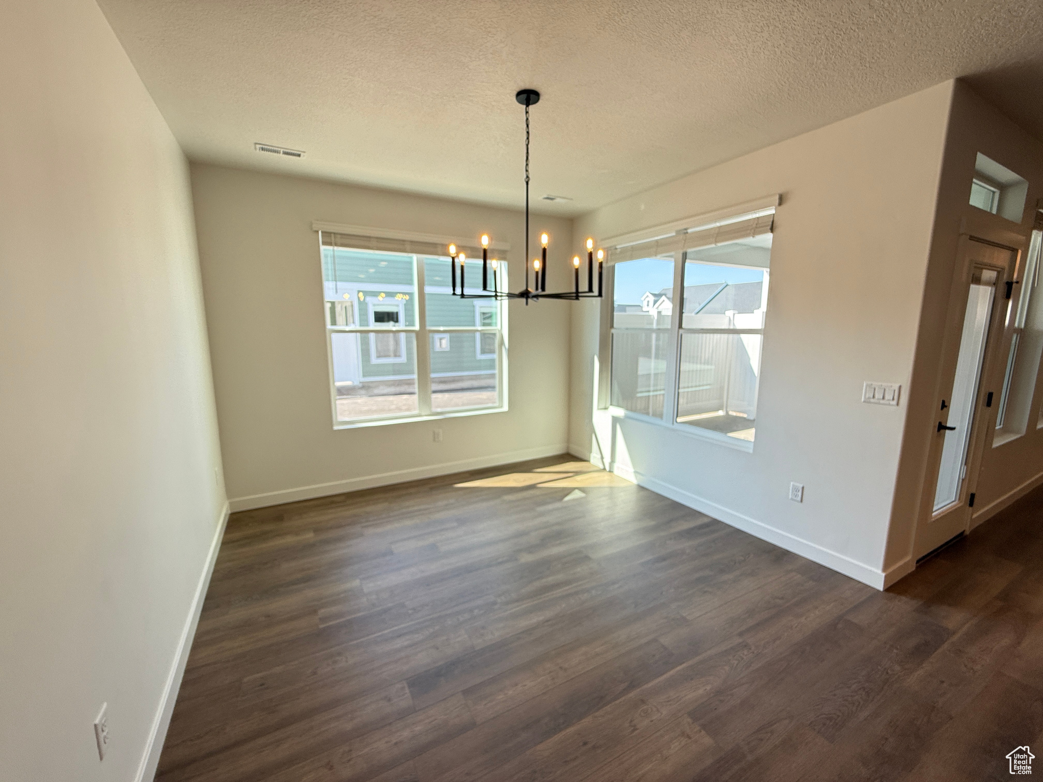 BLUFF VIEW - Residential