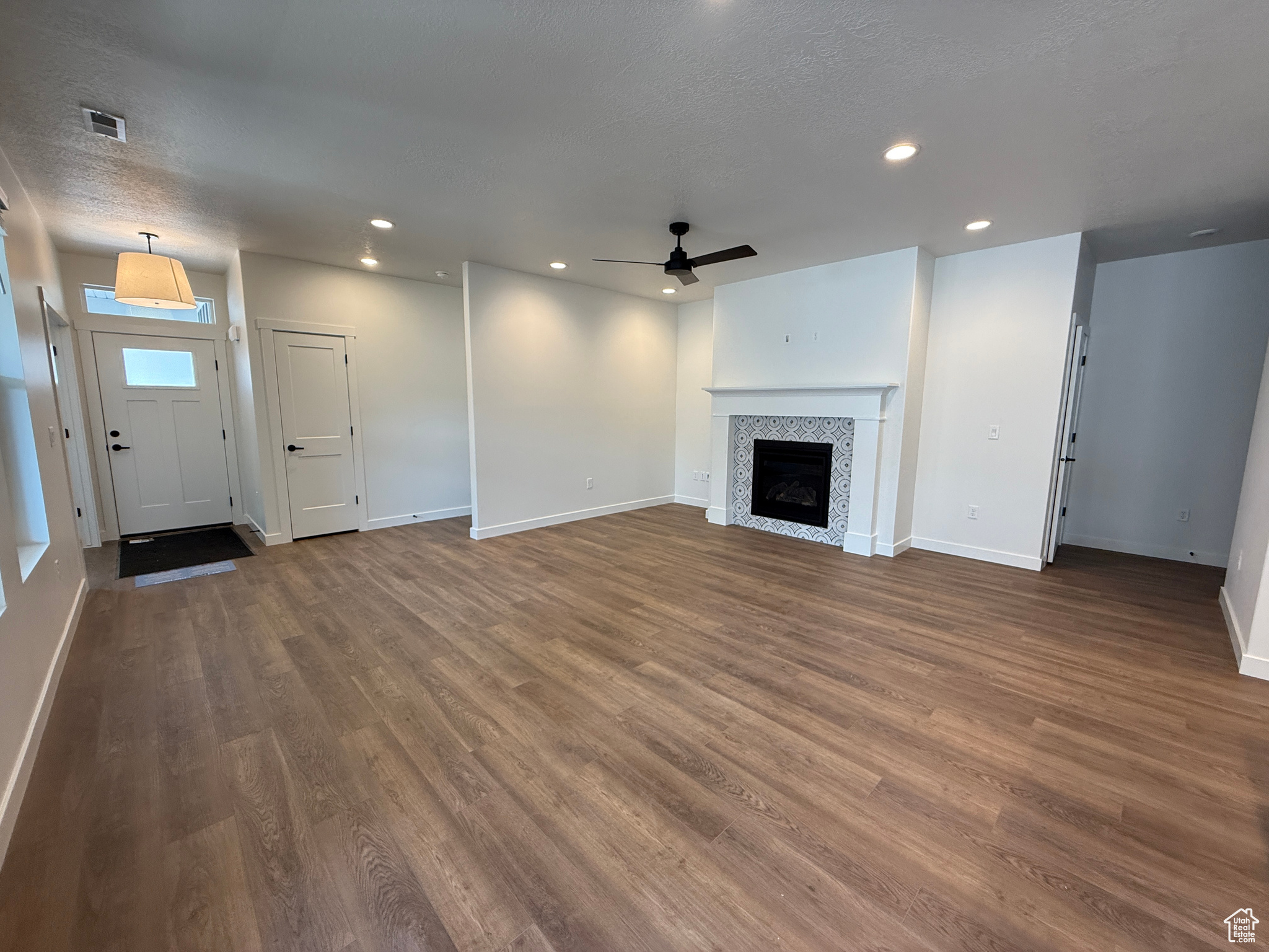 BLUFF VIEW - Residential