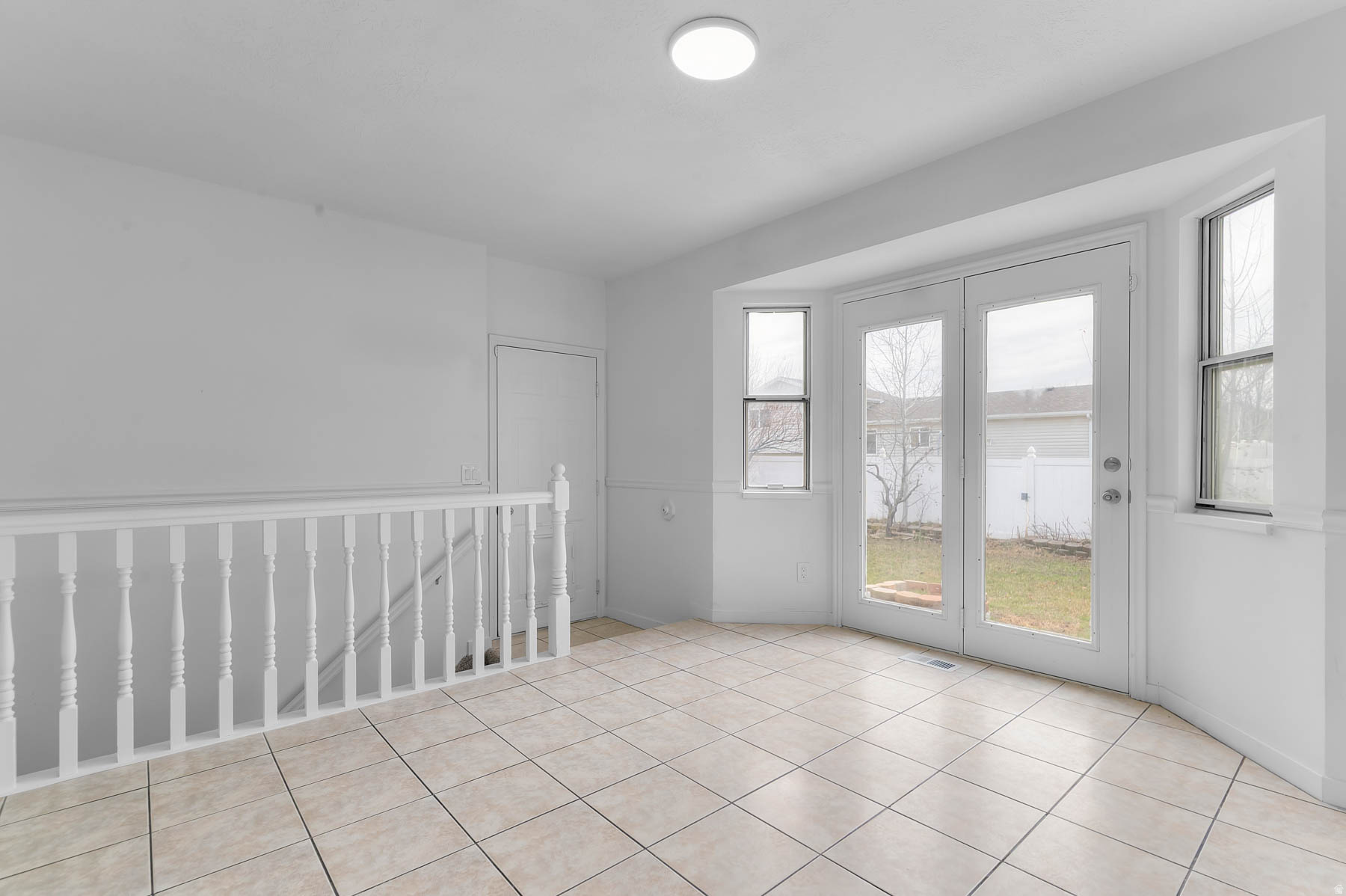 HILL CREST ACRES - Residential