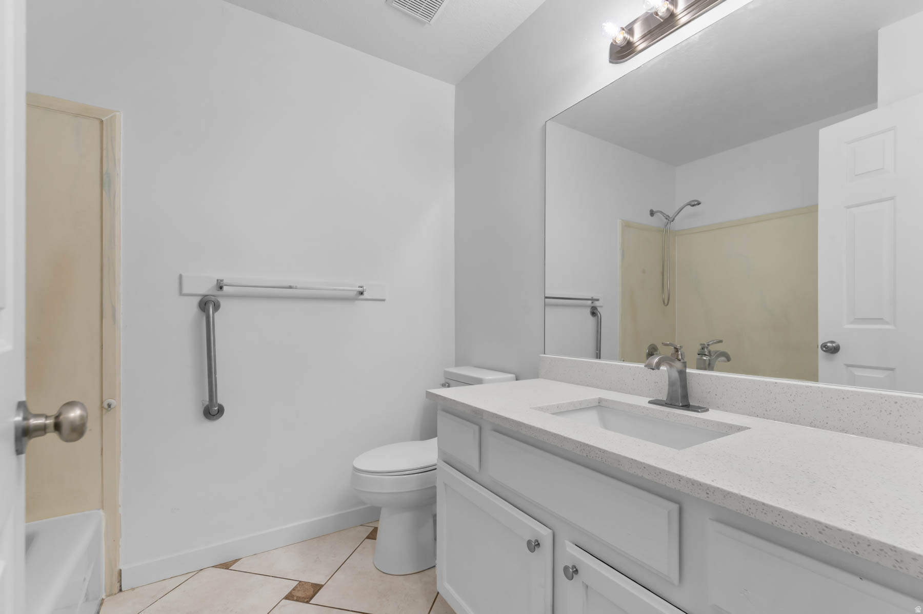 HILL CREST ACRES - Residential