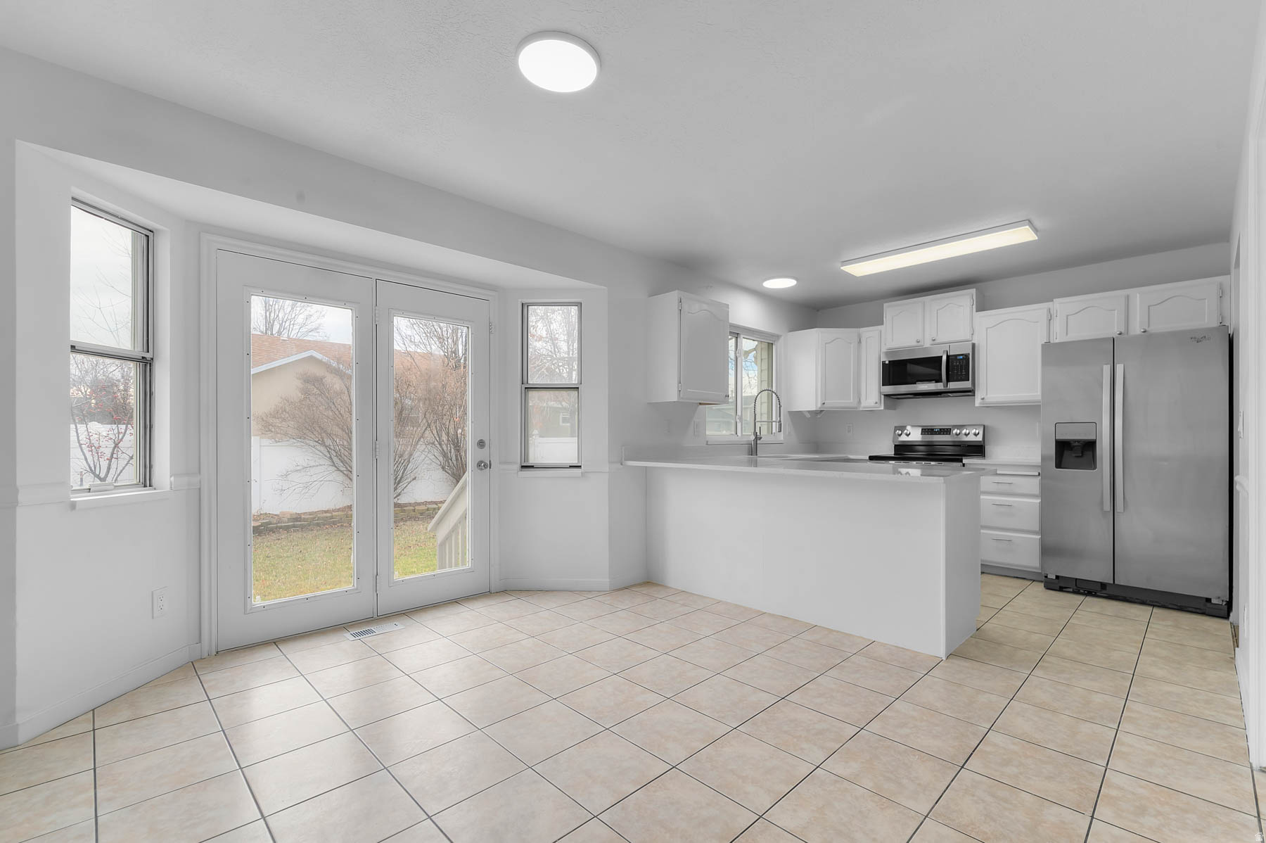 HILL CREST ACRES - Residential