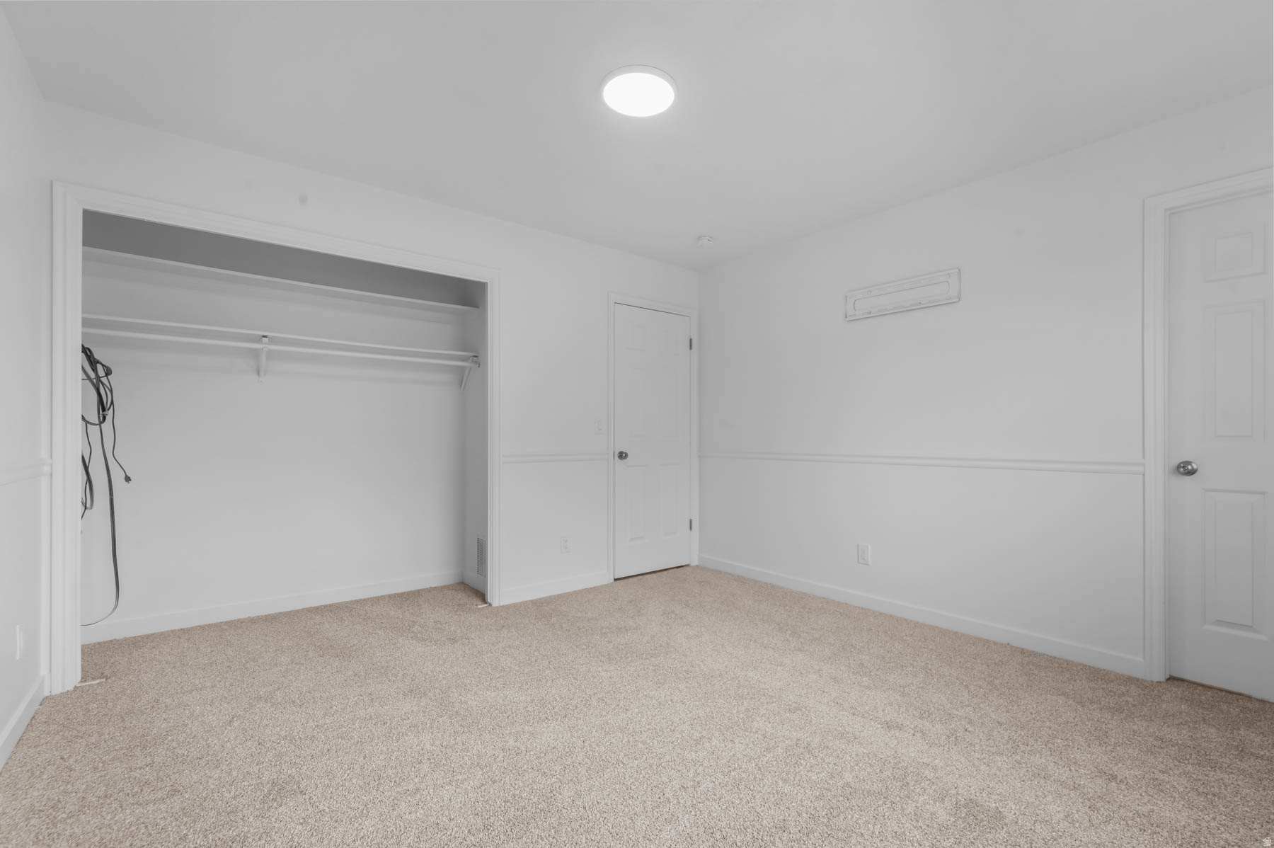 HILL CREST ACRES - Residential