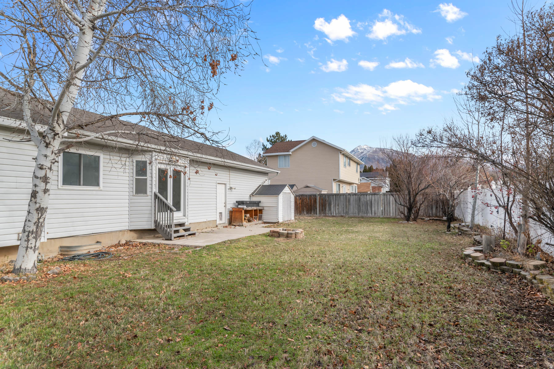 HILL CREST ACRES - Residential