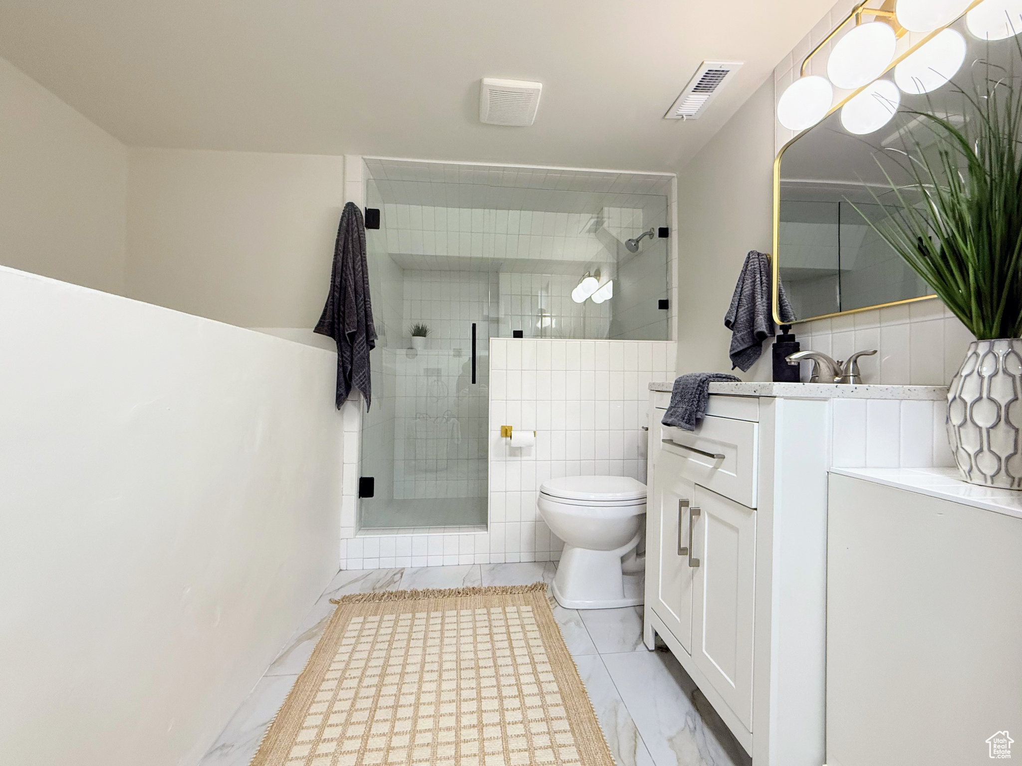 WALKER PLACE PLAT A - Residential