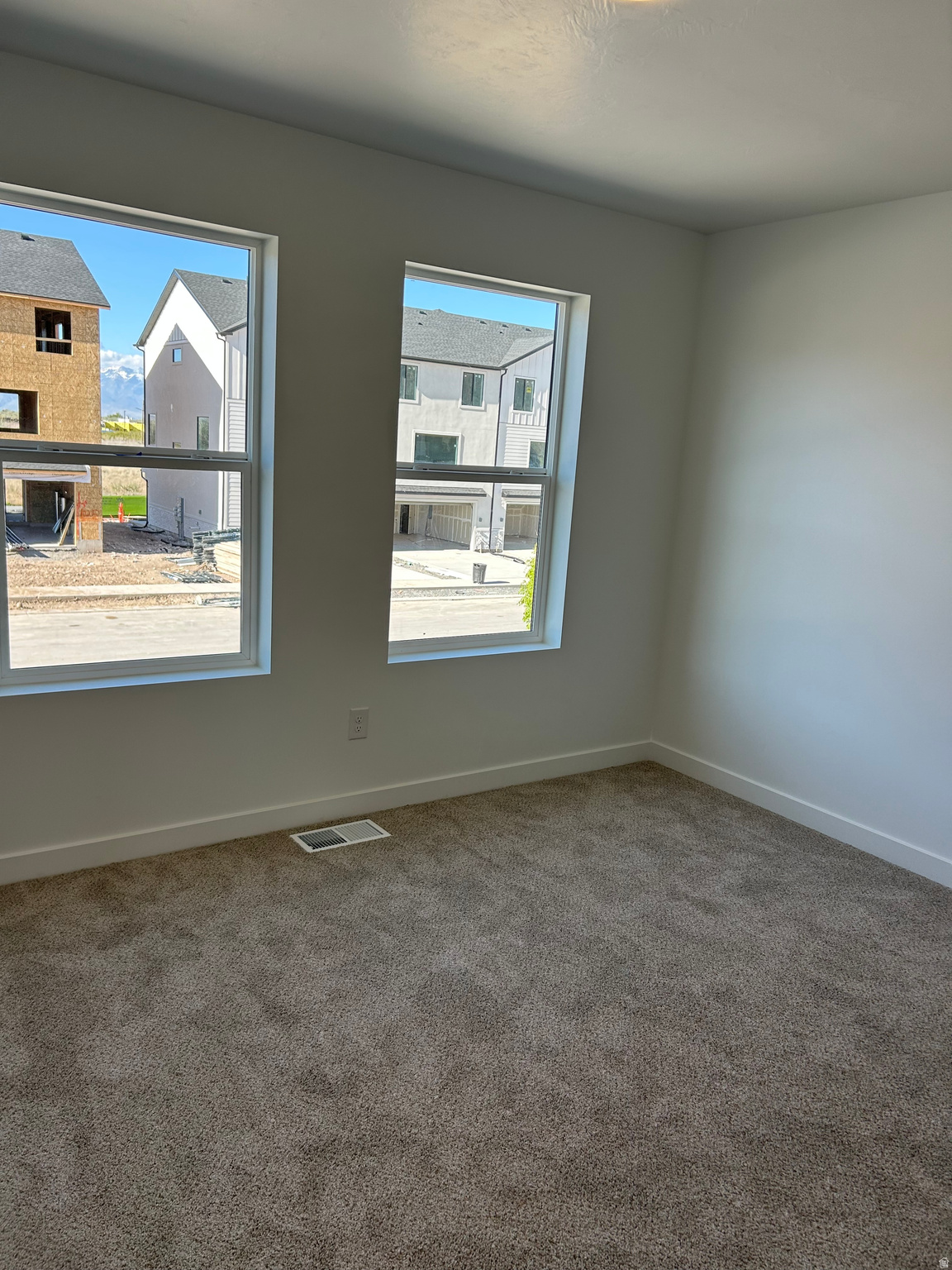 HIATT CREEK - Residential