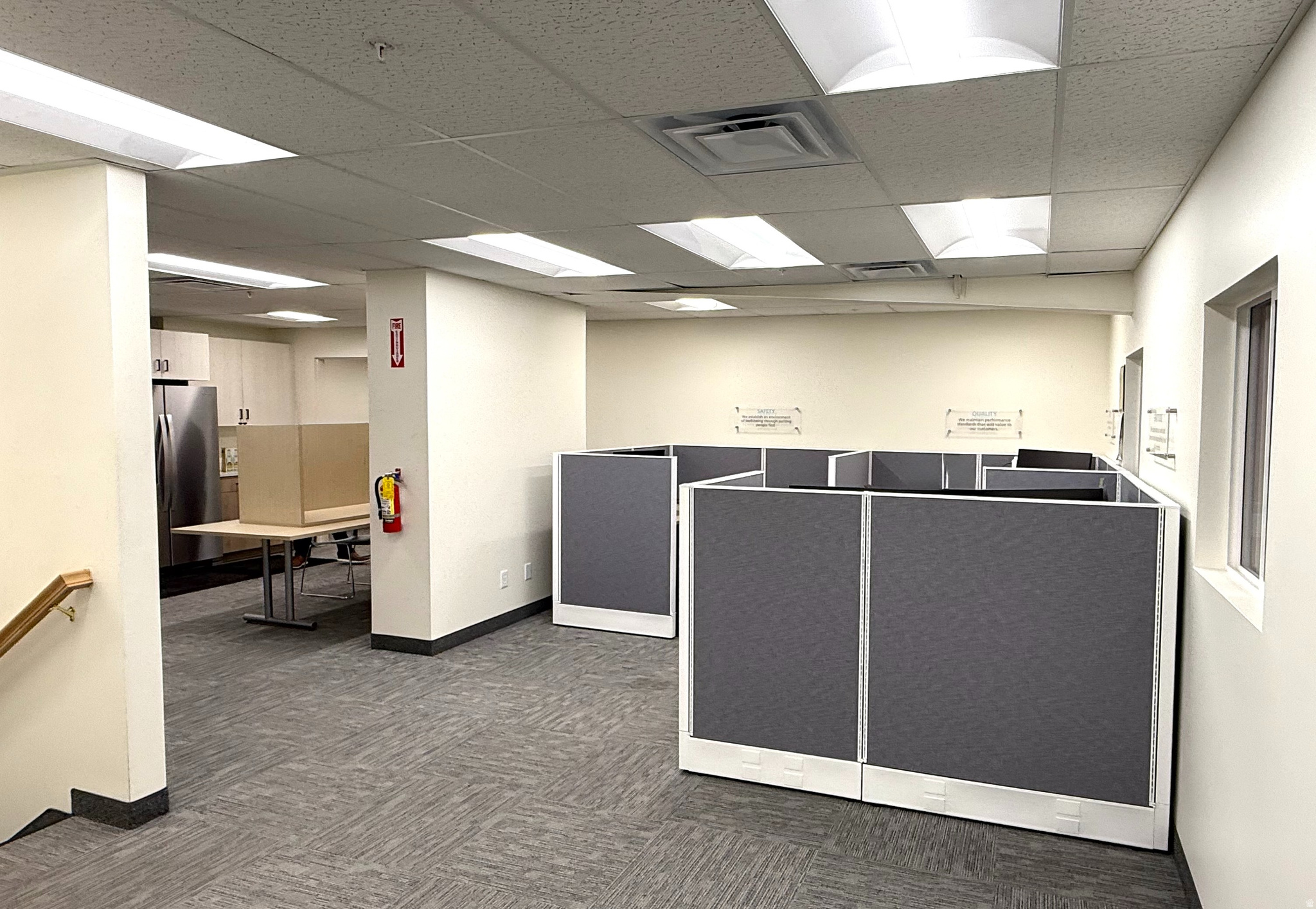 LANDINGS POINT CON - Commercial Sale