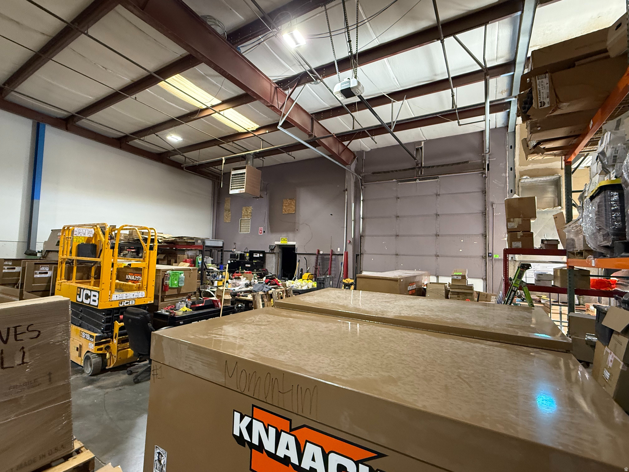 LANDINGS POINT CON - Commercial Sale