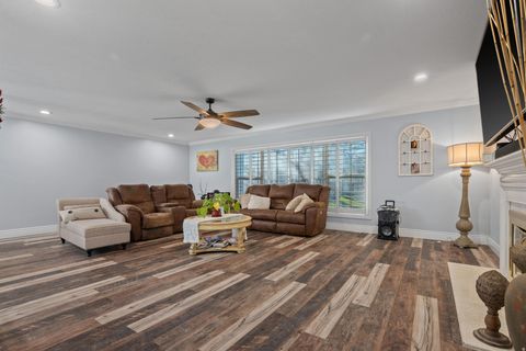 Tiny photo for 2101 E 6425 S, Holladay, UT 84121 (MLS # 2126725)