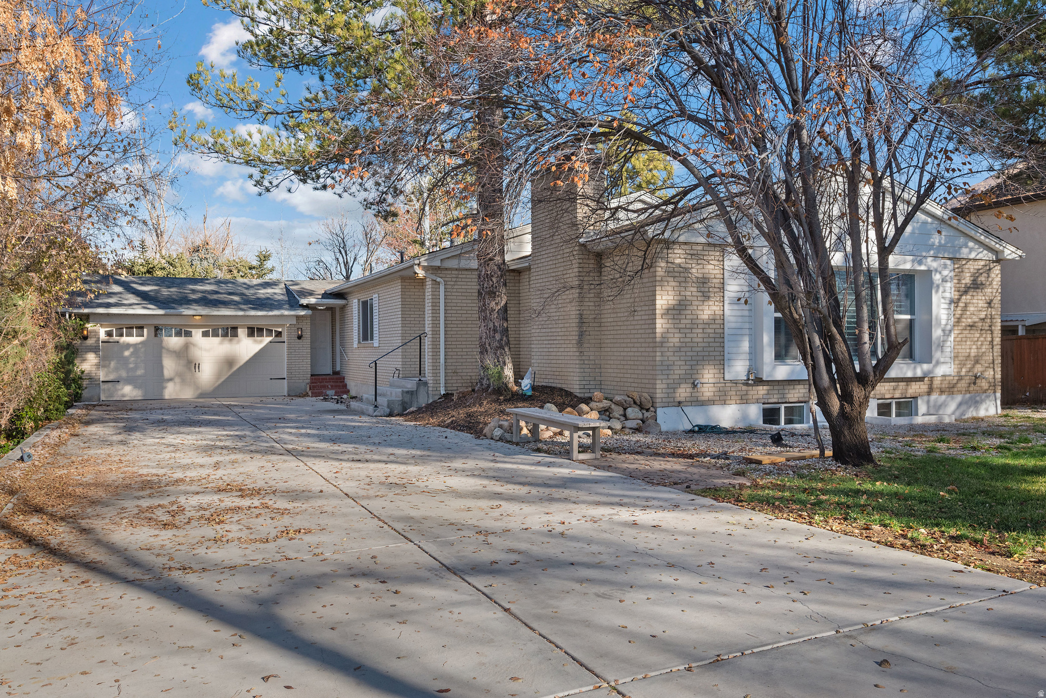 HOLLADAY - Residential