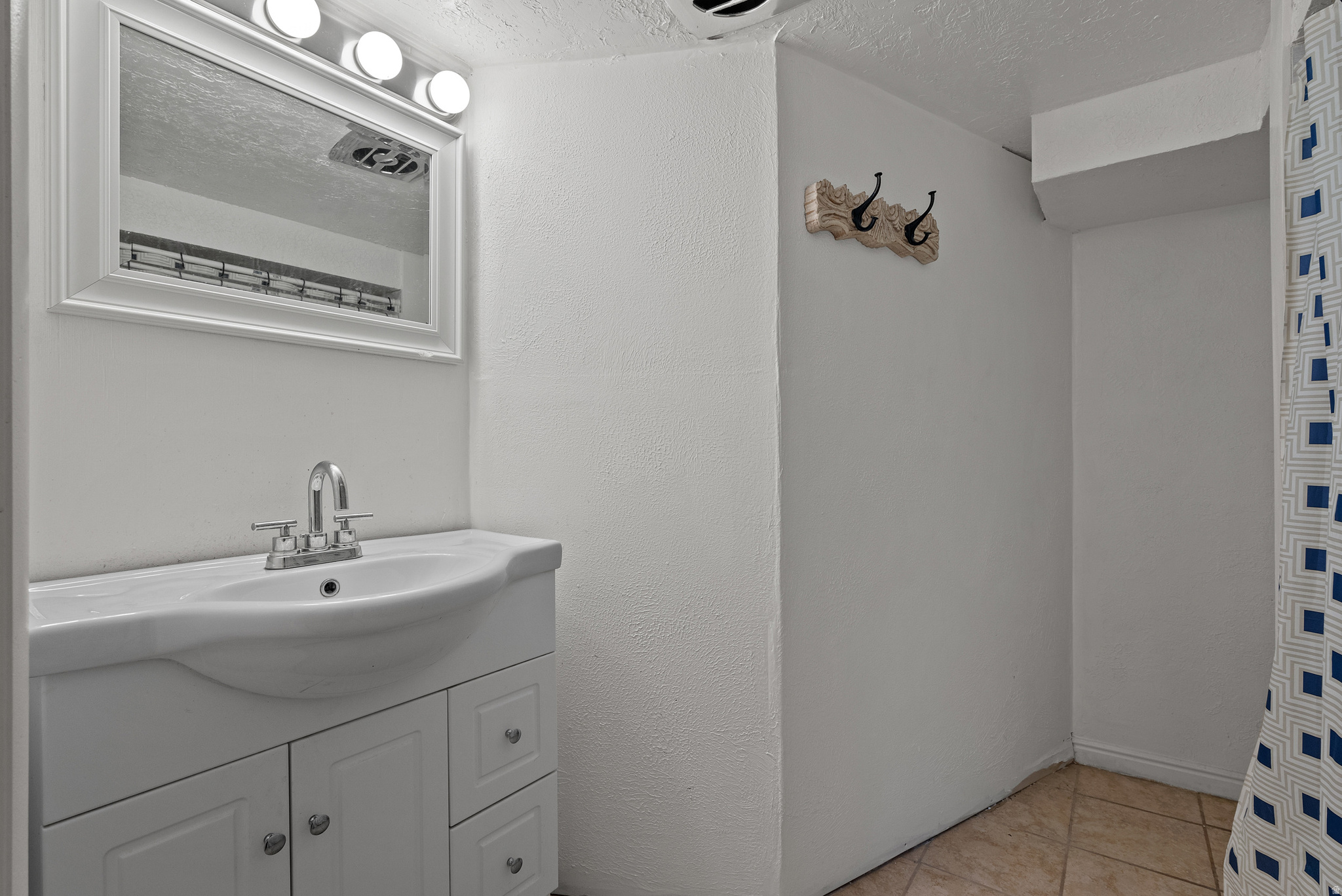 HOLLADAY - Residential