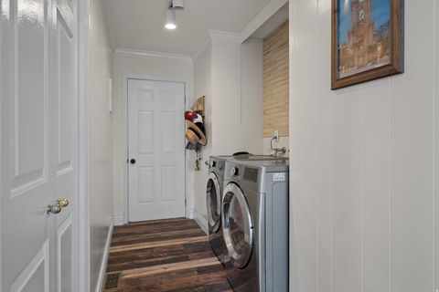 Tiny photo for 2101 E 6425 S, Holladay, UT 84121 (MLS # 2126725)