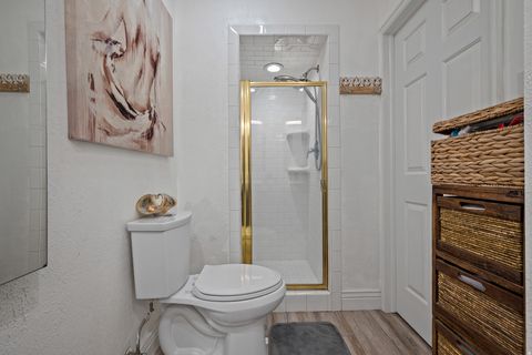 Tiny photo for 2101 E 6425 S, Holladay, UT 84121 (MLS # 2126725)