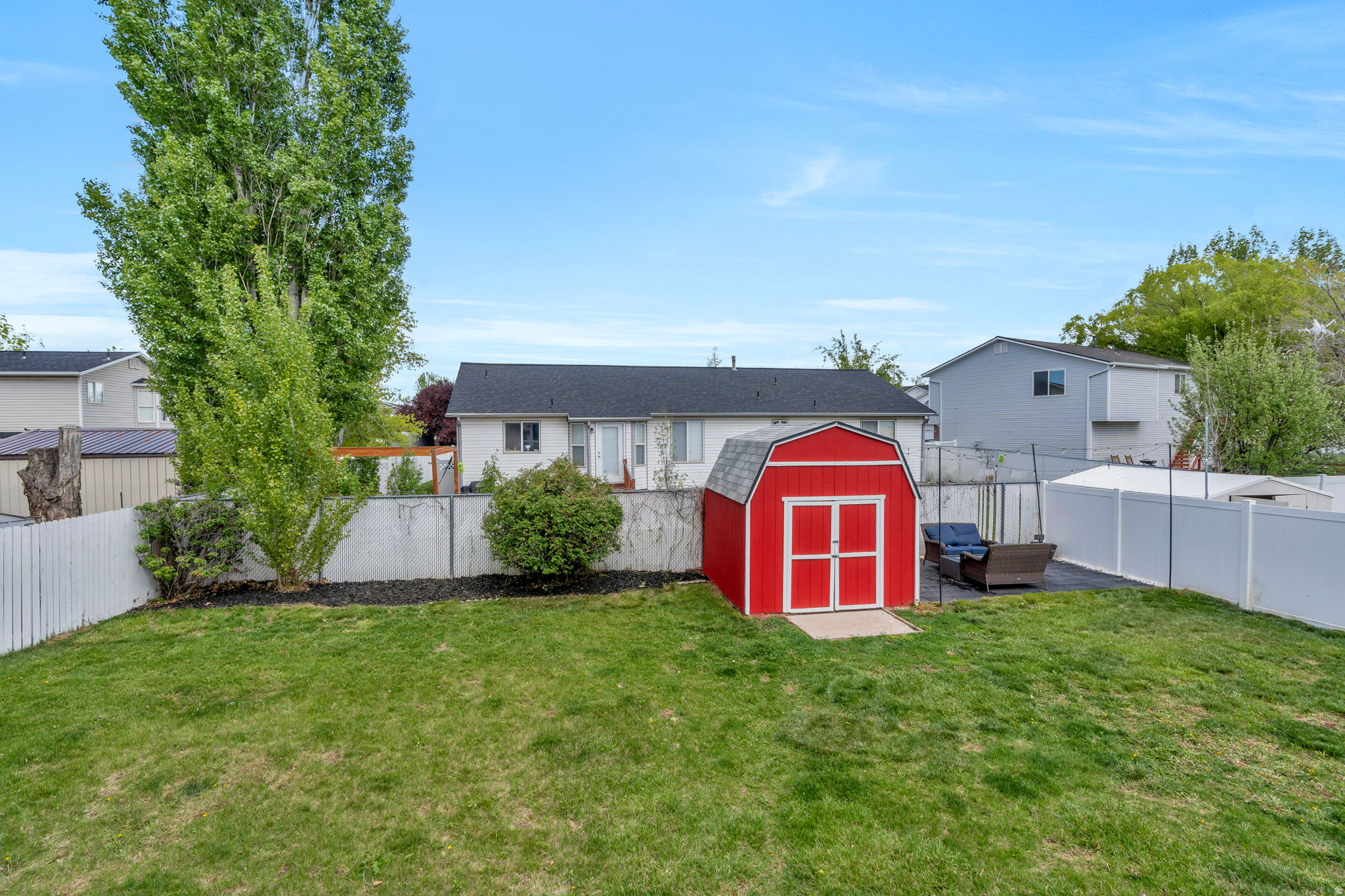 CHELSIE PARK - Residential